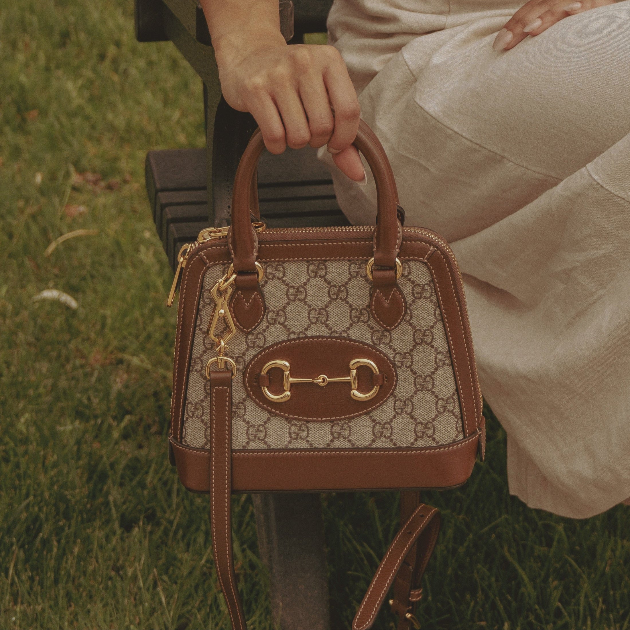Gucci GG Supreme Horsebit 1955 Mini - Queen May