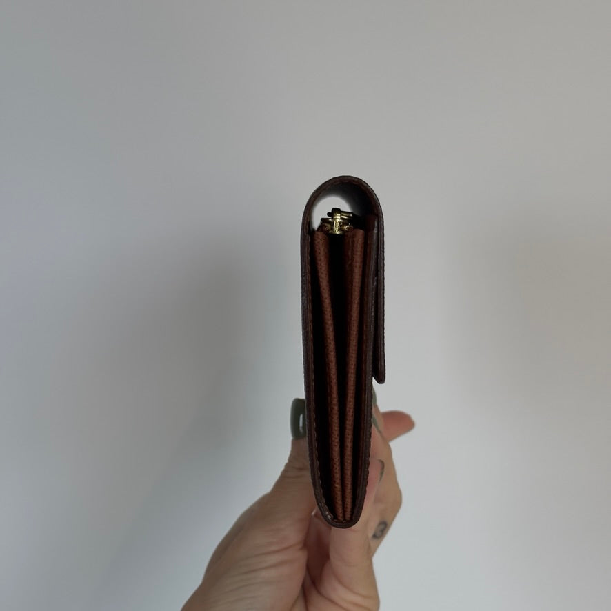 Louis Vuitton Monogram Sarah Wallet - Queen May