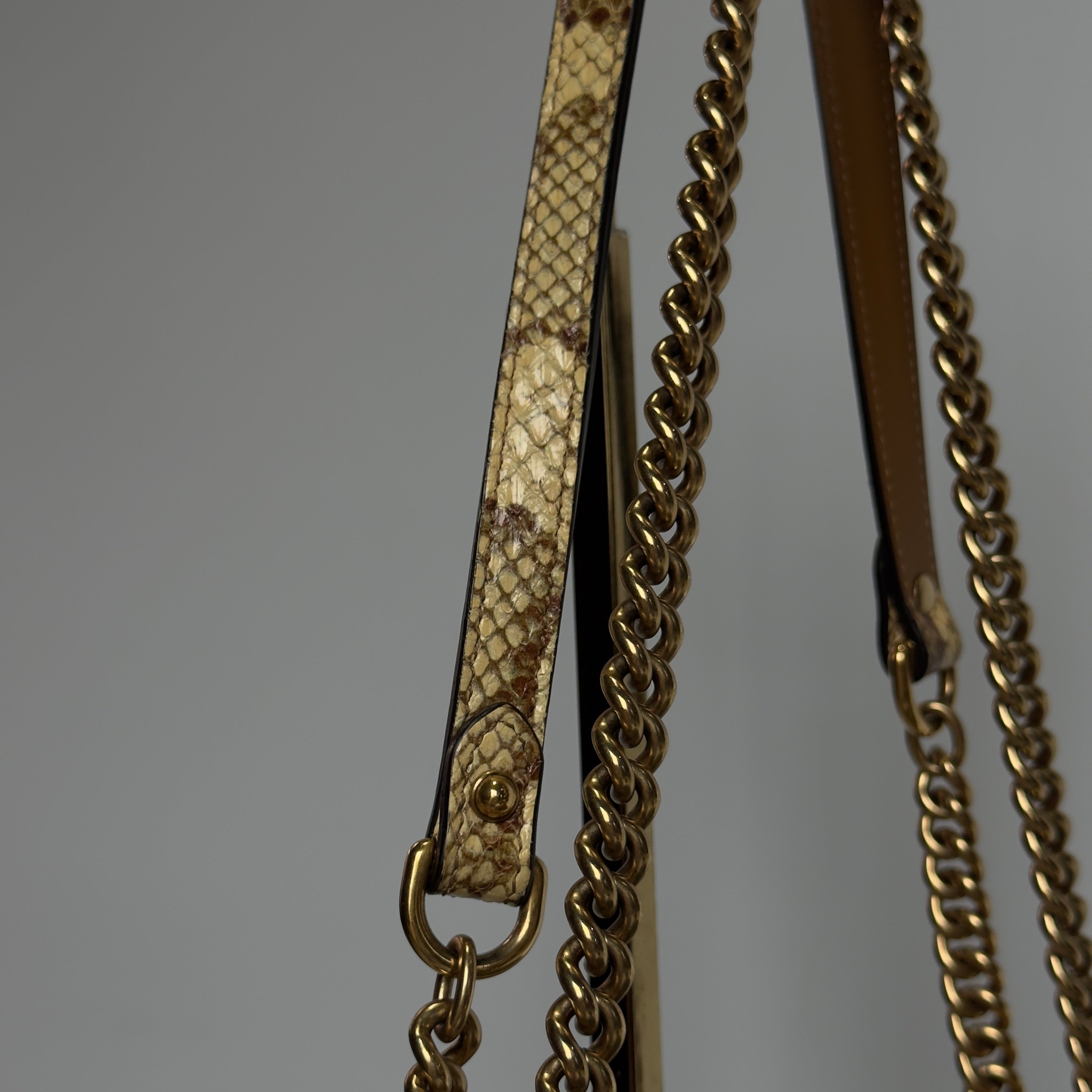 Gucci Raffia Elaphe Matelasse Small GG Shoulder Bag Natural Cream Brown