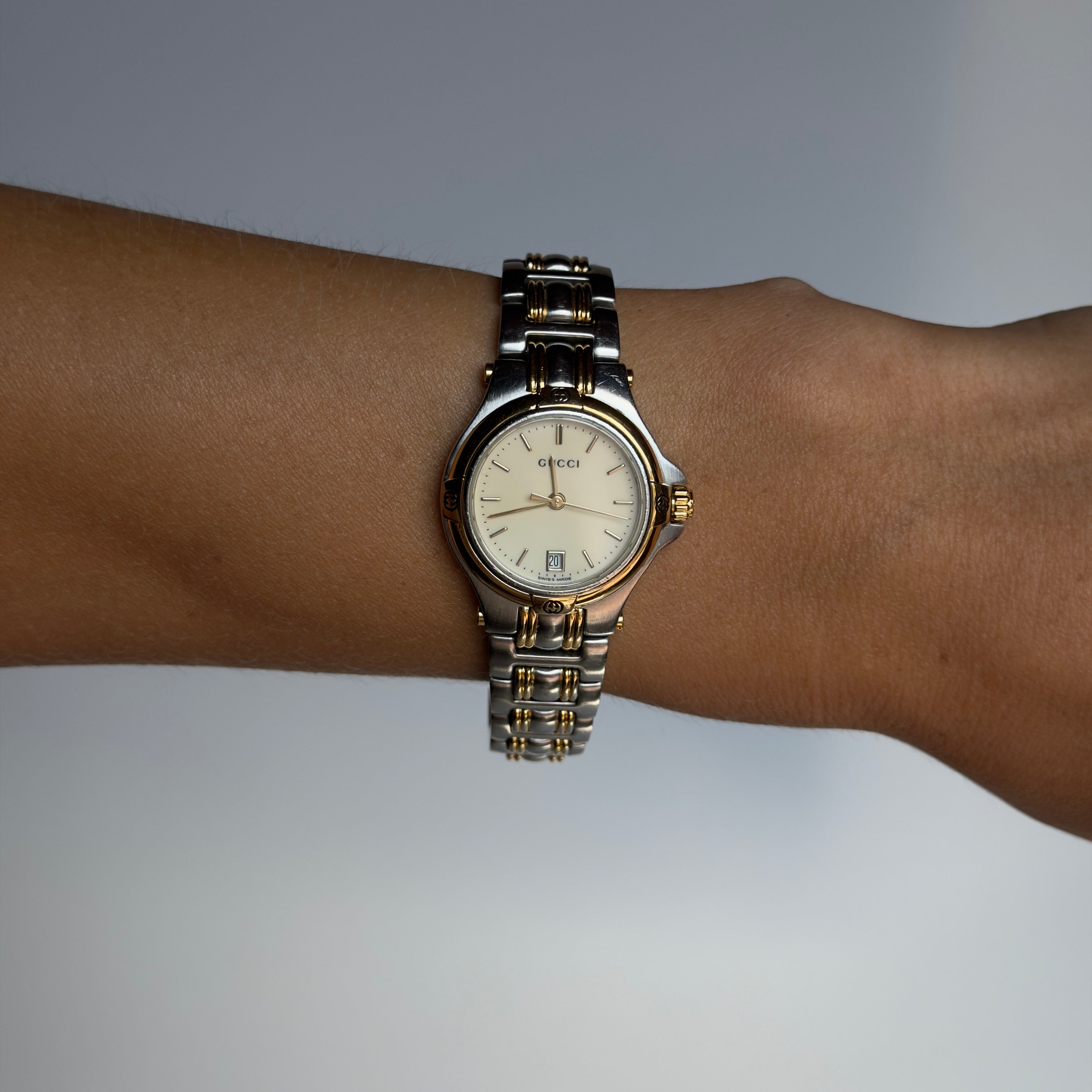 Gucci Two Tone 9040L Watch