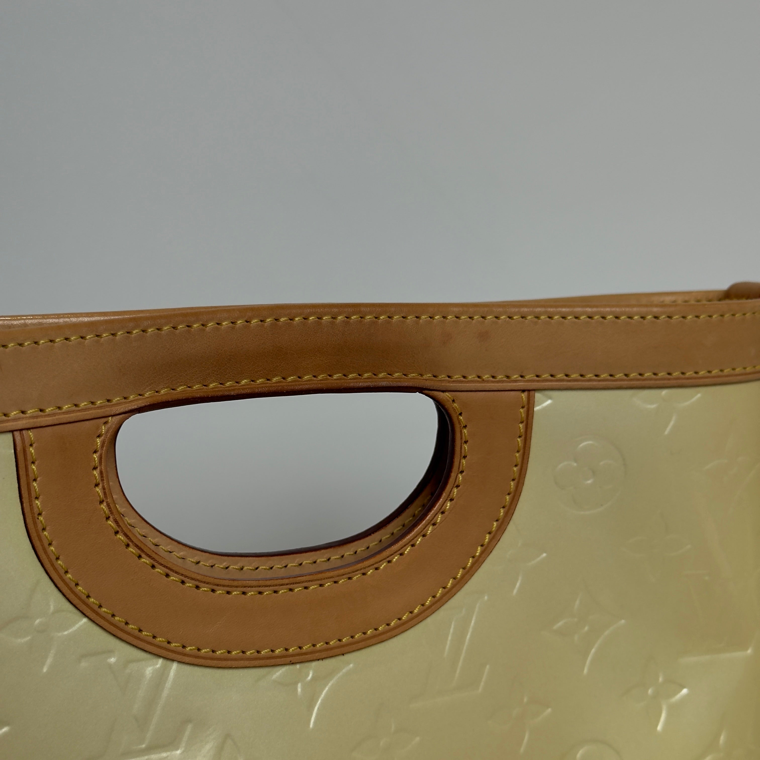Louis Vuitton Vernis Stillwood Tote Yellow
