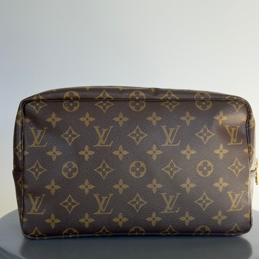 Louis Vuitton Monogram Trousse Toilette 28 - Queen May