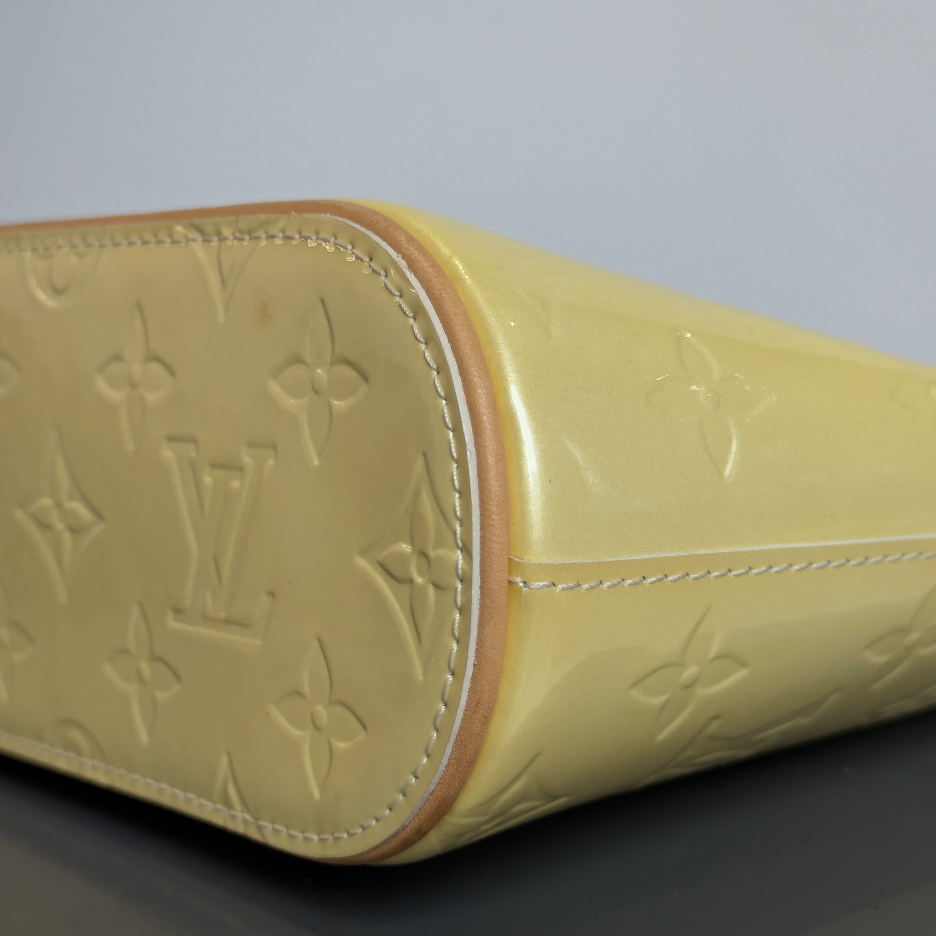 Louis Vuitton Vernis Stillwood Tote Yellow