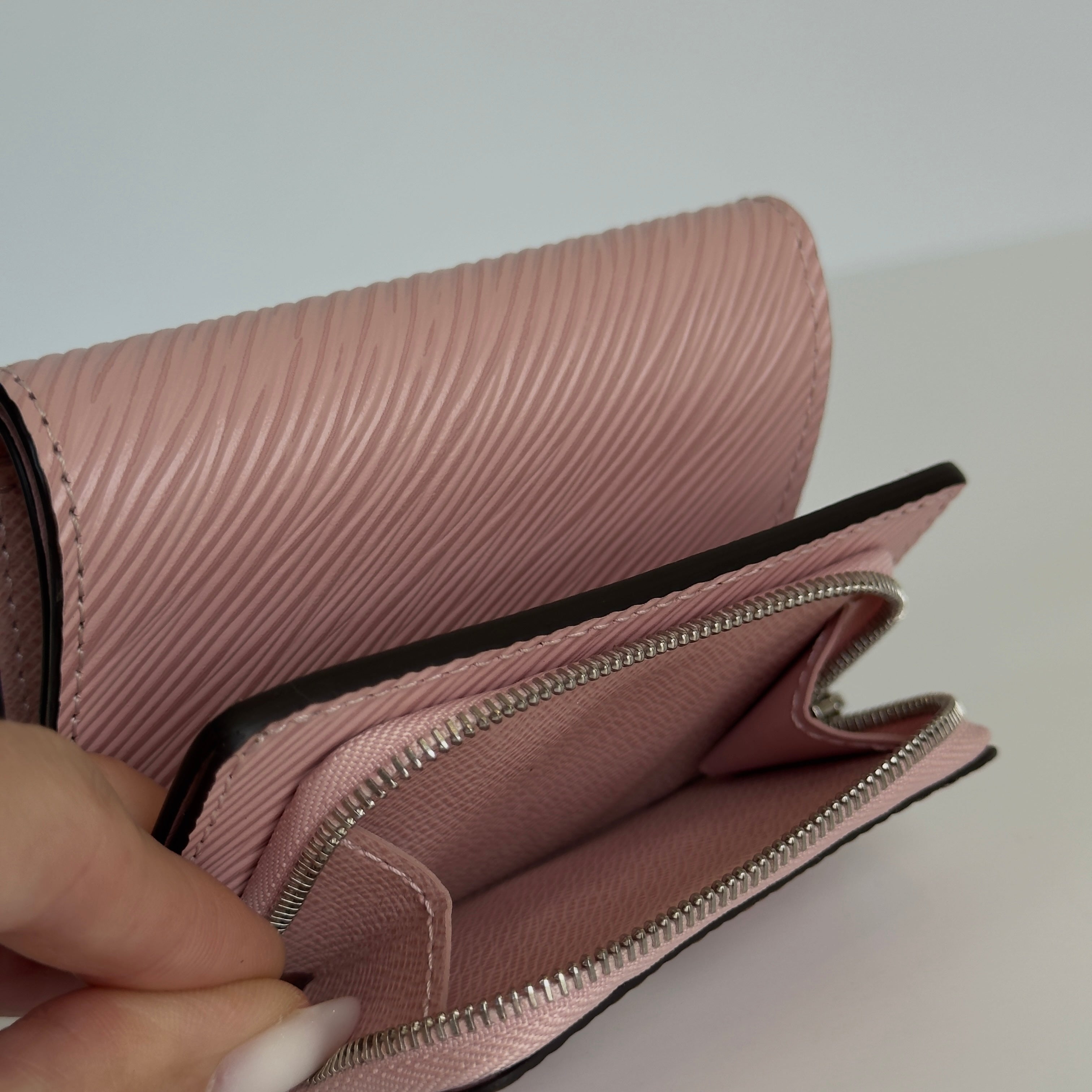 Louis Vuitton Pink Epi Twist Wallet - Queen May