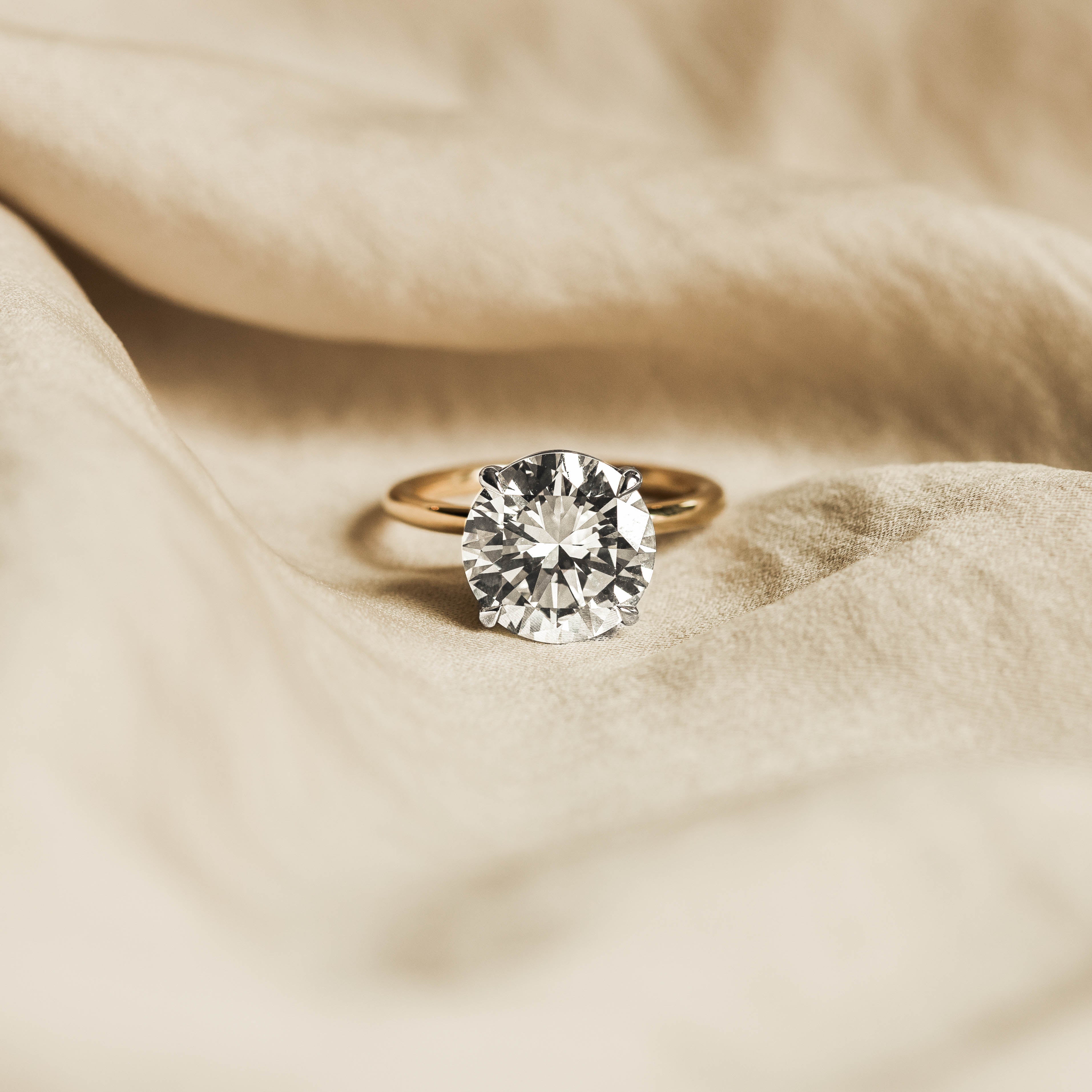 5 Carat Round Brilliant Diamond Engagement in 18K Yellow Gold Platinum GIA Certified - Queen May