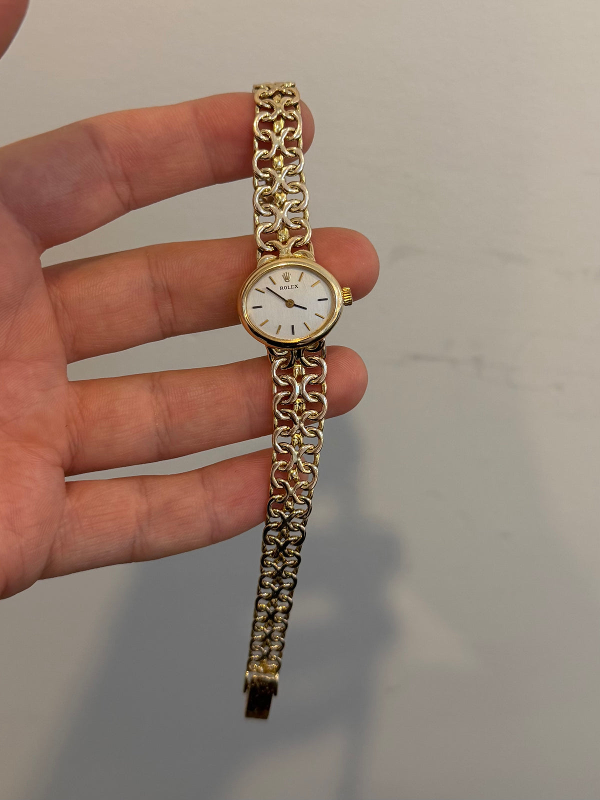 Vintage Rolex Ladies 14K Yellow Gold Mechanical Movement Watch Model 8472