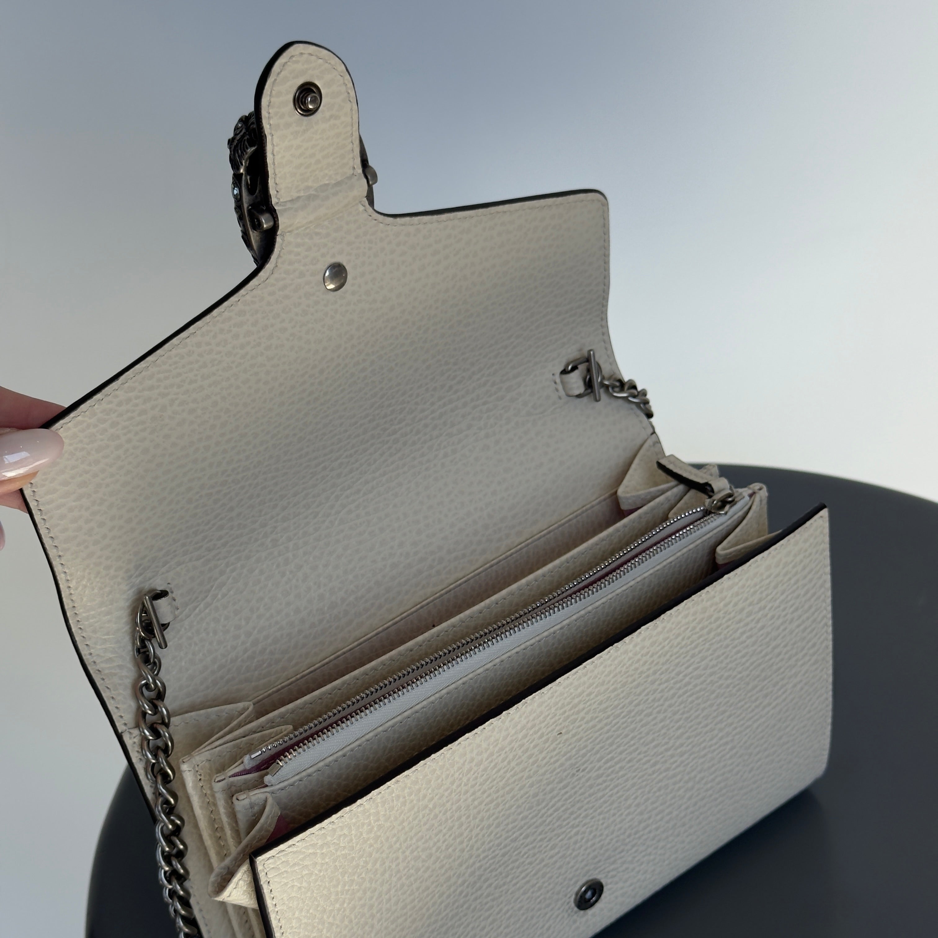 Gucci Dionysus Cream Shoulder Bag - Queen May