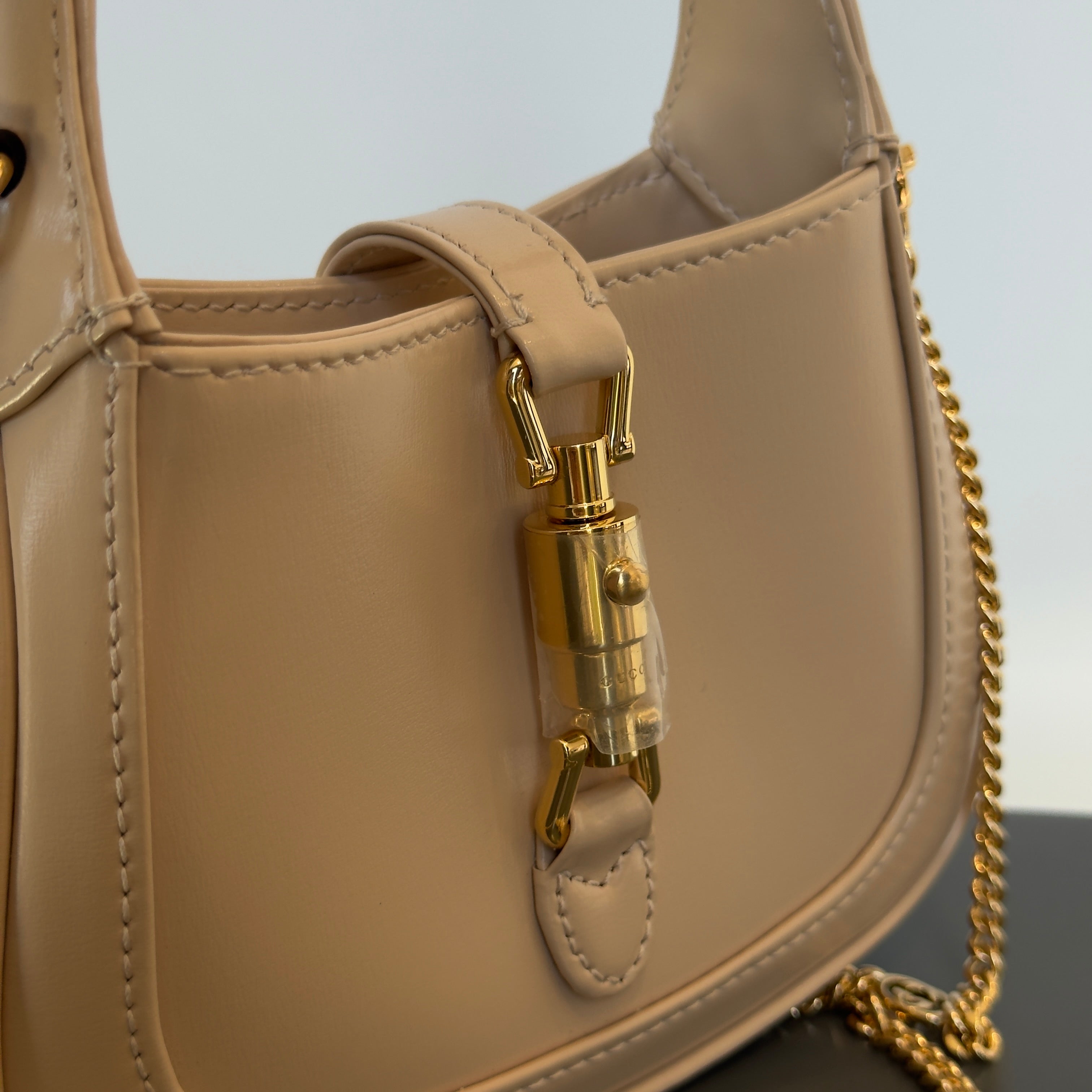 Gucci Piston Lock Jackie 1961 Nano