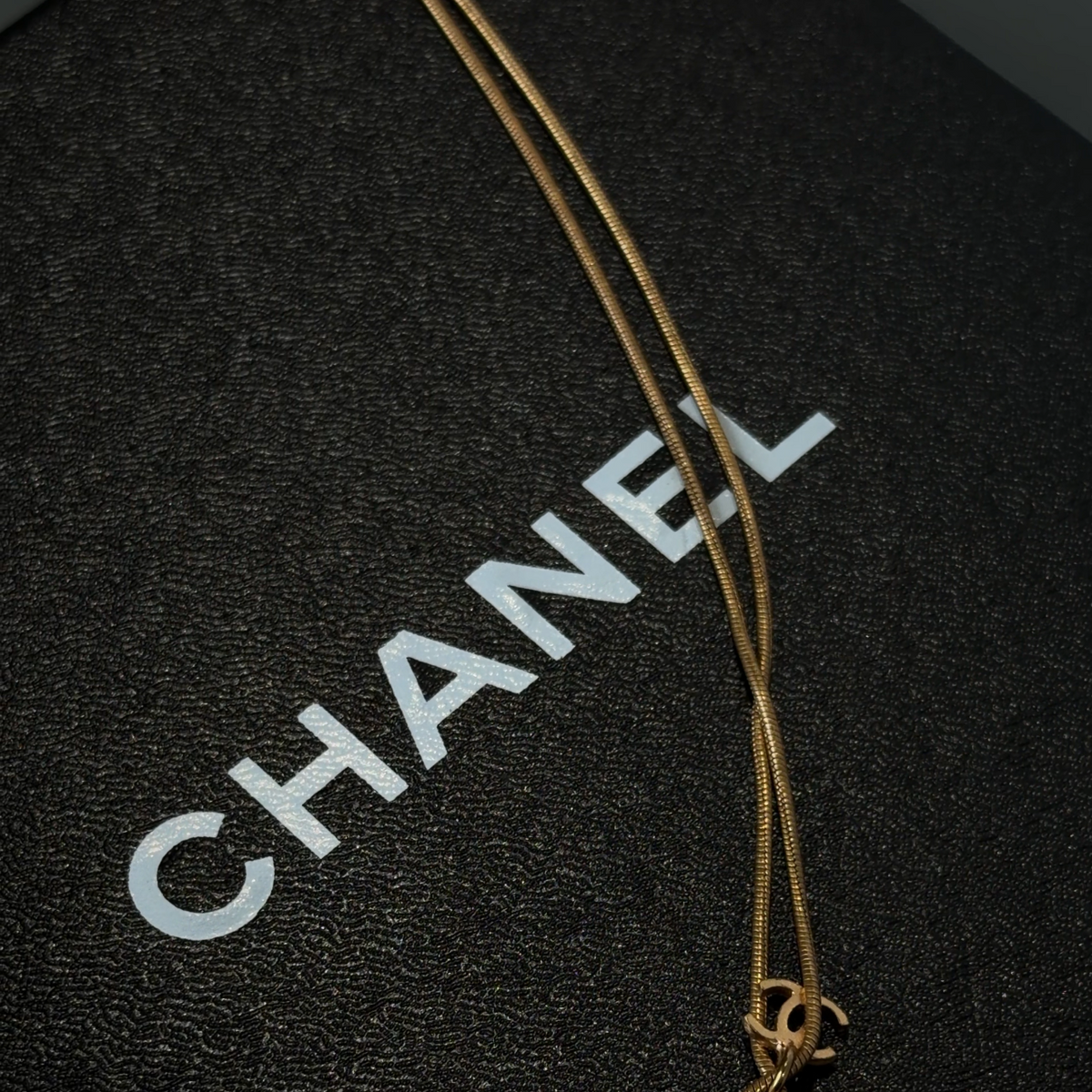 Chanel Heart Rhinestone Lariat Necklace 2001