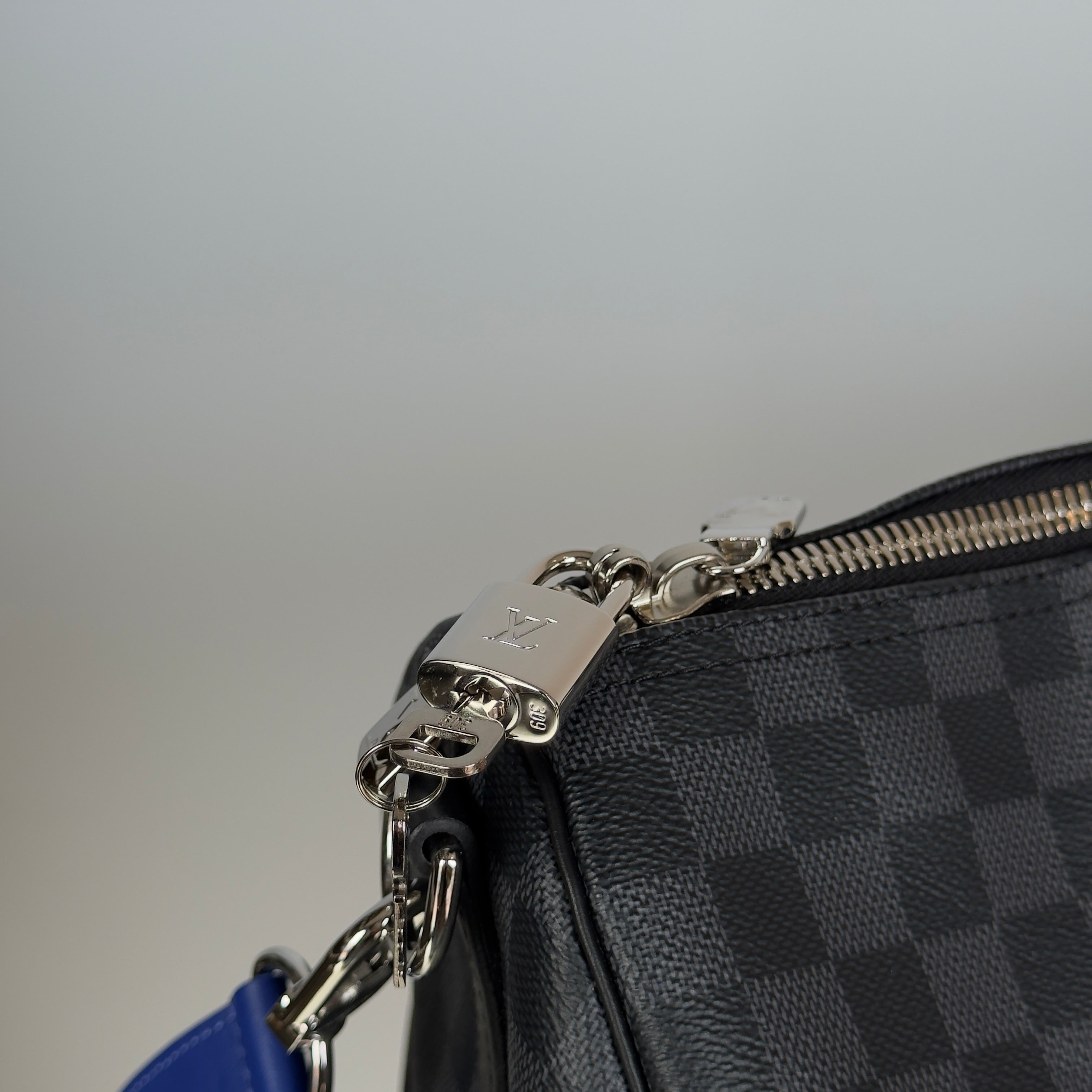 Louis Vuitton Keepall Bandouliere 50 Damier Graphite Indigo - Queen May