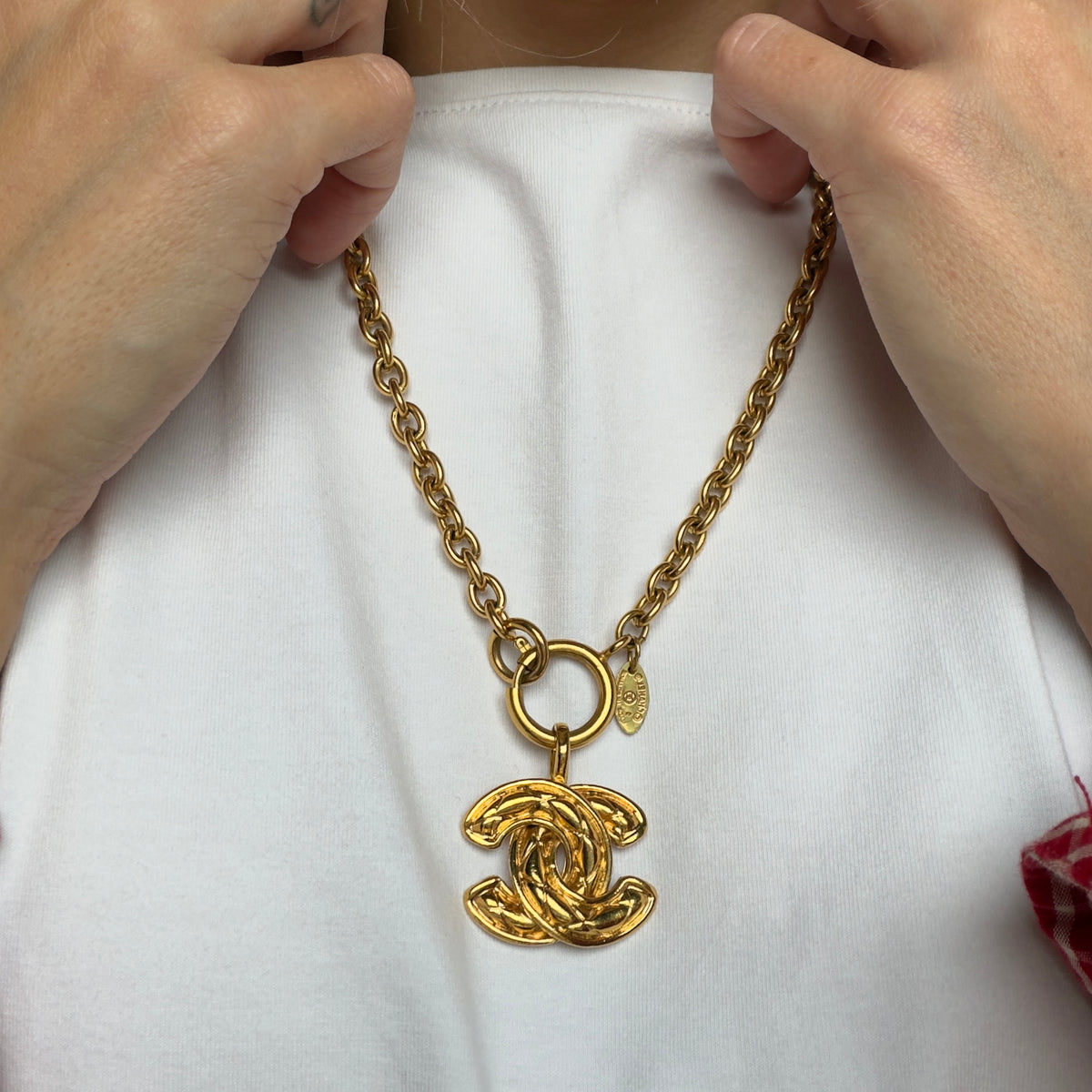 Vintage Chanel 1970-1980 Gold Plated Quilted CC Pendant Necklace