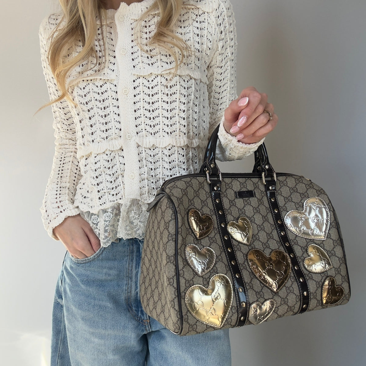 Gucci GG Supreme Hearts Medium Joy Boston Bag - Queen May
