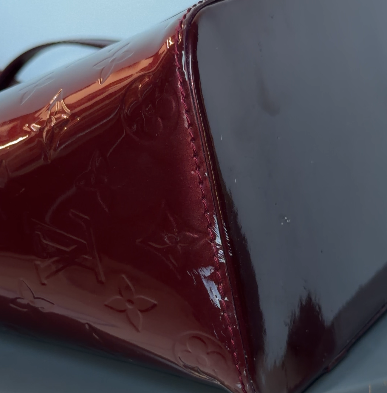 Louis Vuitton Vernis Avalon Bag Maroon