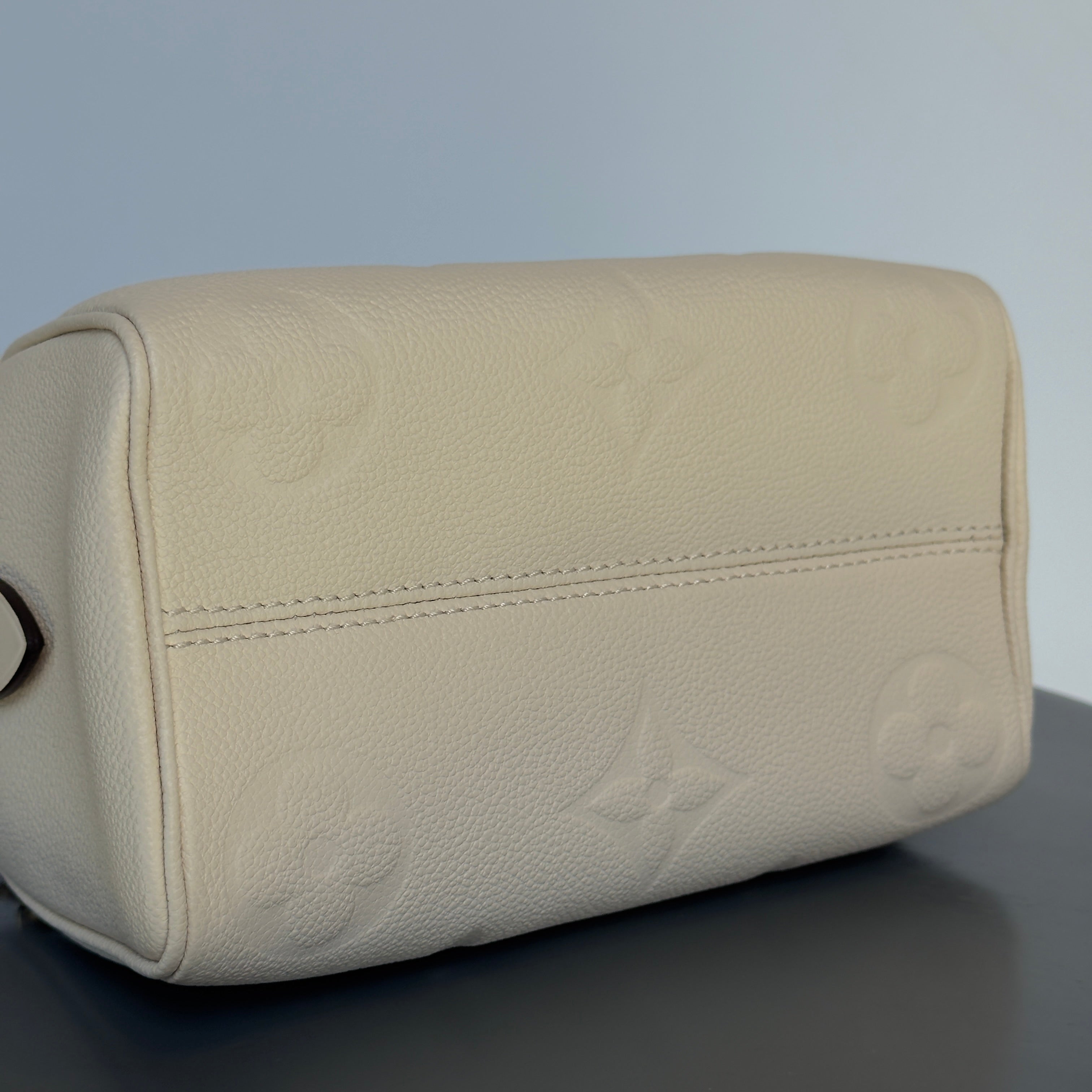 Louis Vuitton Empreinte Speedy Bandouliere 20 Creme With Additional Add On Wave Key Charm - Queen May
