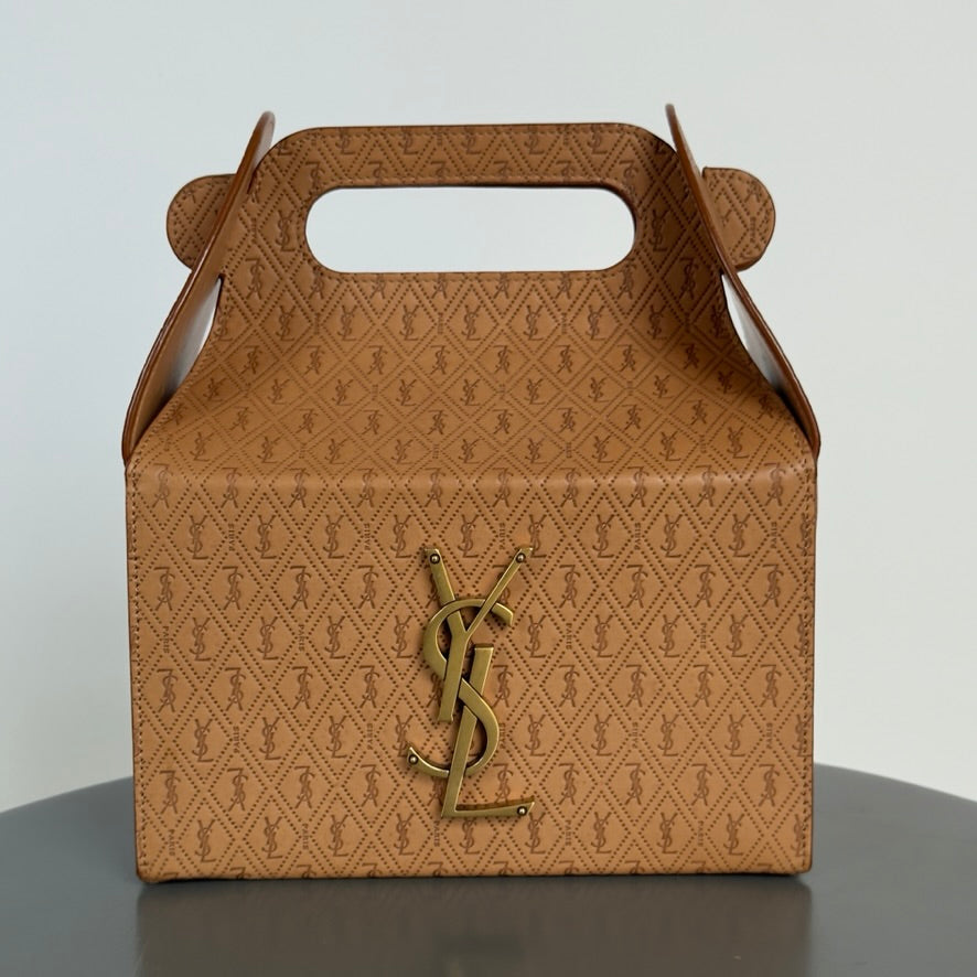 Saint Laurent Take Away Box in Leather - Queen May