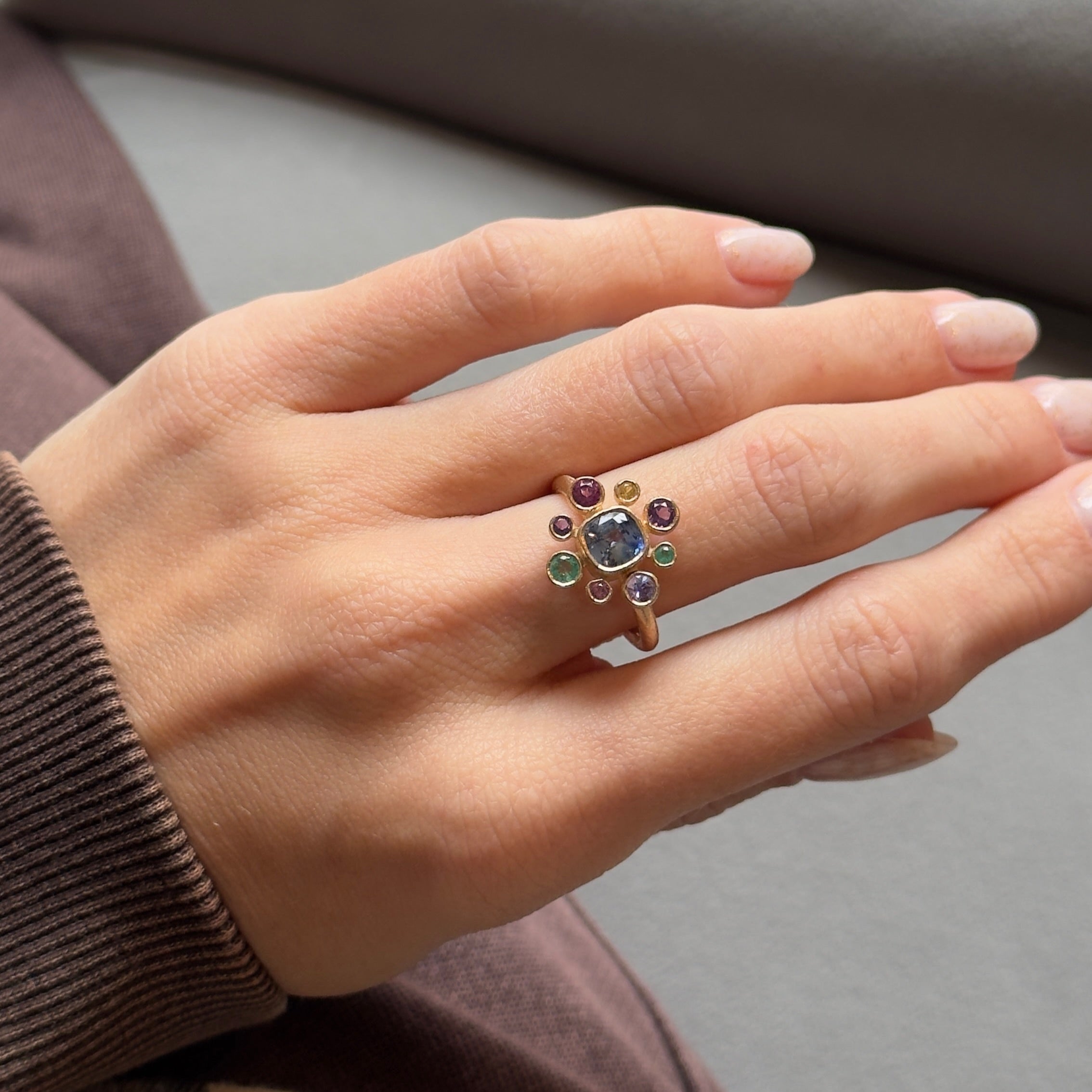 14K Yellow Gold Sapphire and Multicolor Gemstone Floral Cluster Bezel Ring - Queen May