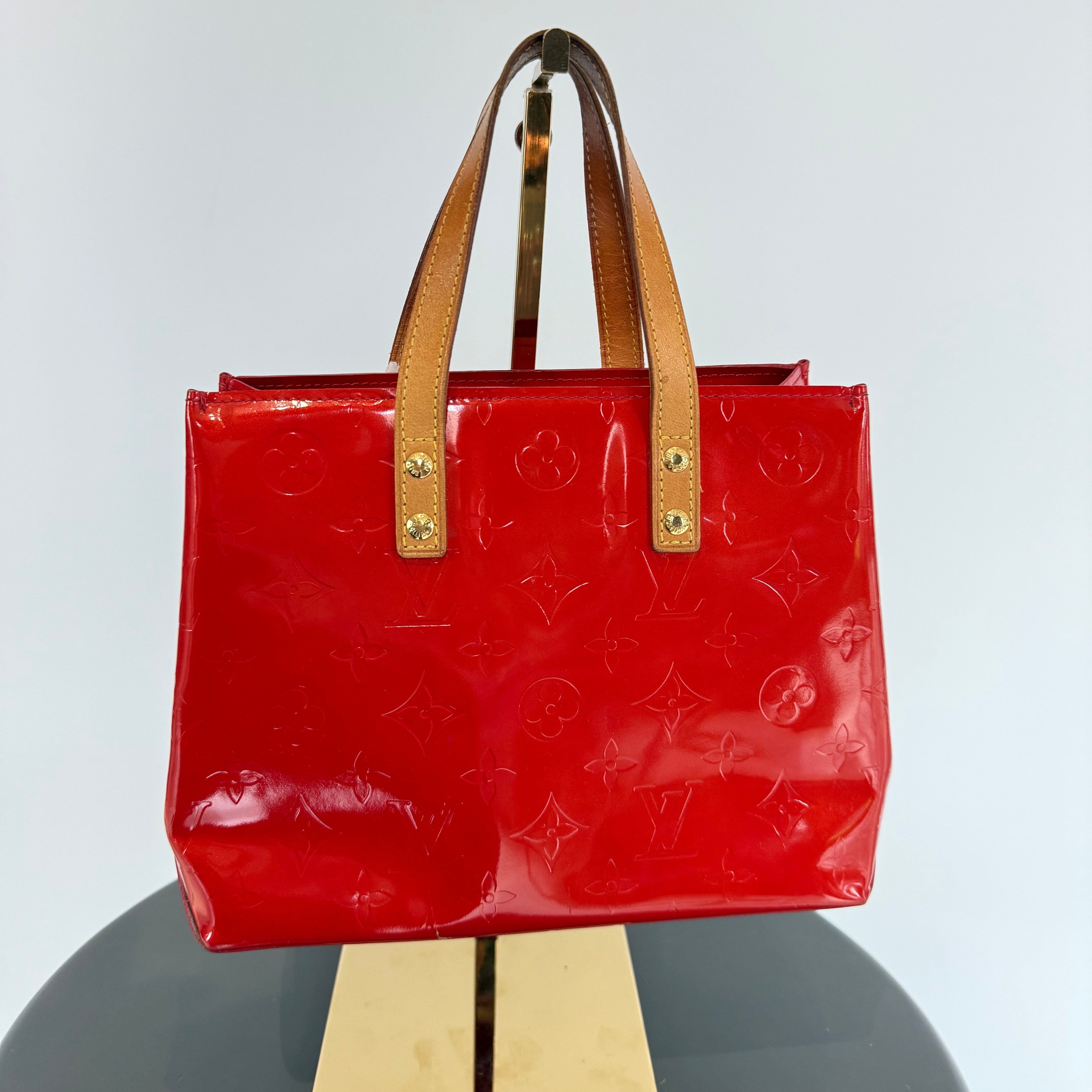 Louis Vuitton Vernis Reade PM Red - Queen May