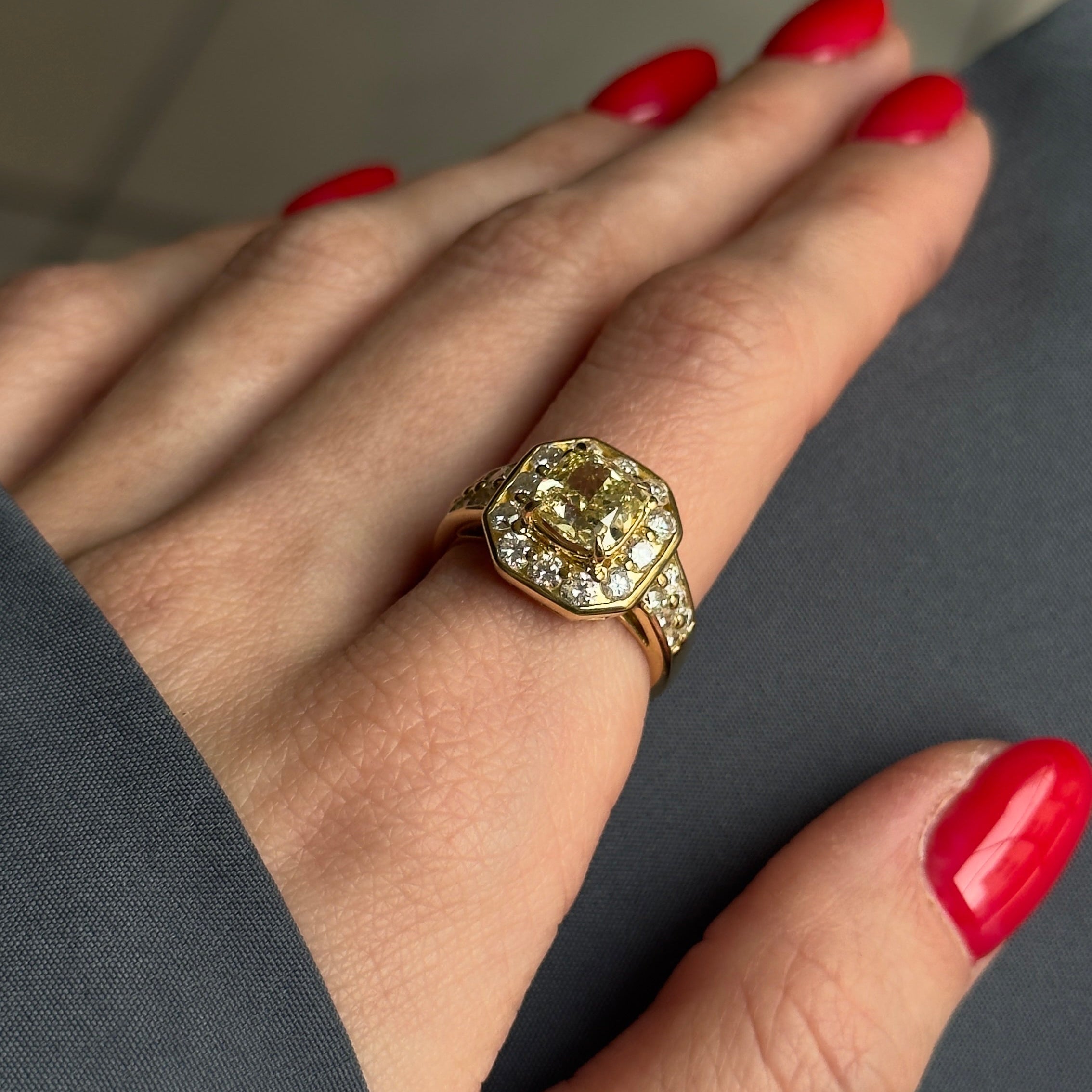 18K Yellow Gold 2.10 Carat Fancy Yellow Cushion Diamond Halo Ring - Queen May