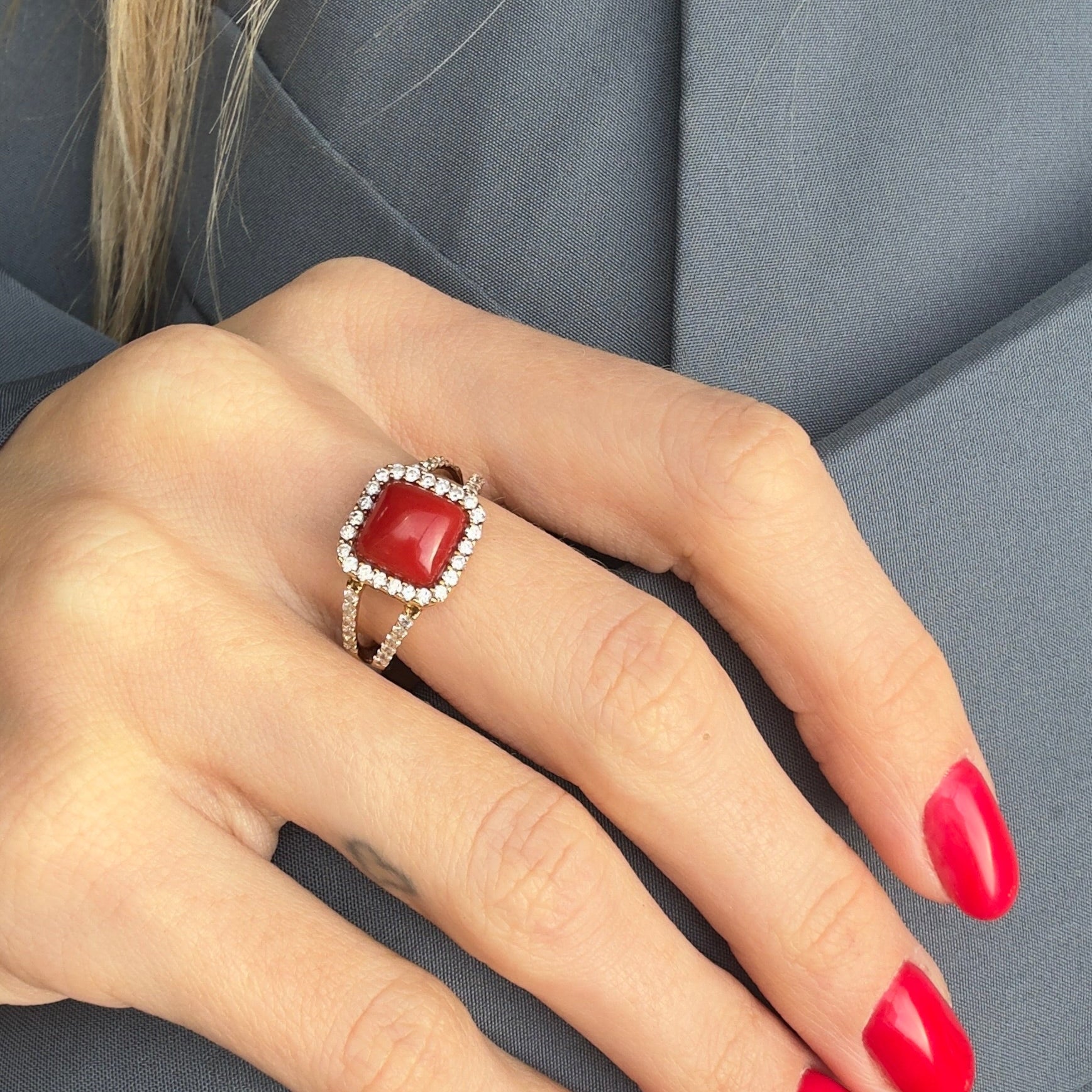 18K Yellow Gold 1.56 Carat Cabochon Coral Diamond Halo Ring - Queen May