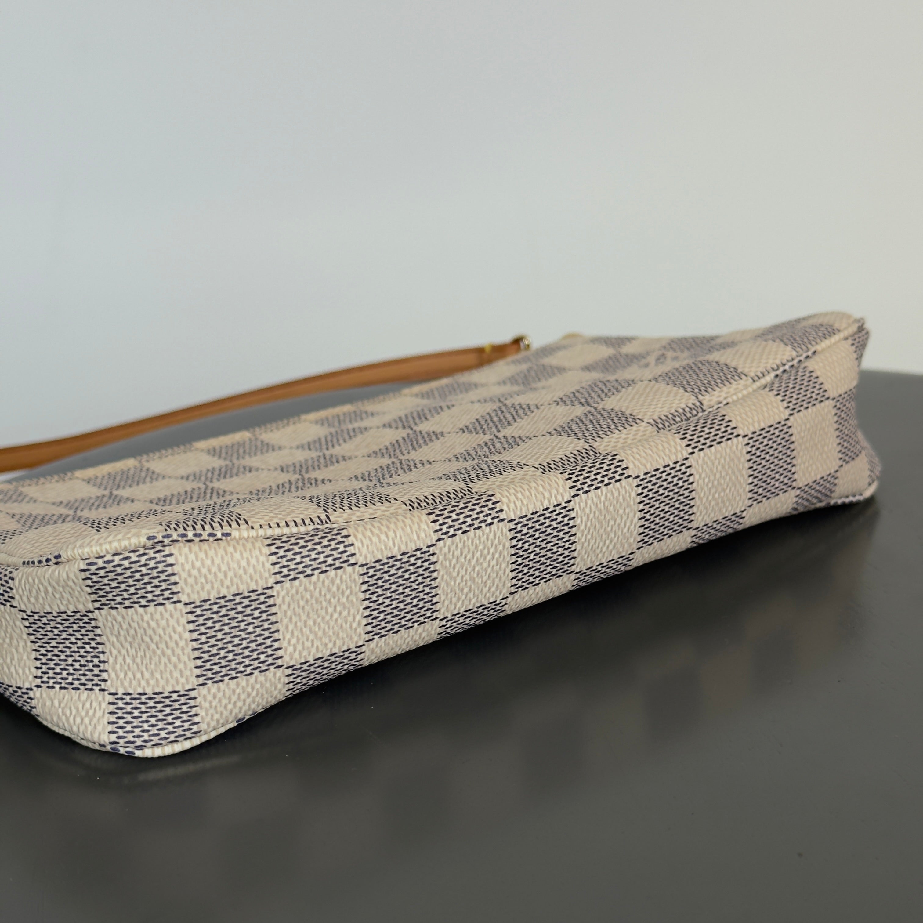 Louis Vuitton Damier Azur Pochette Accessoires - Queen May