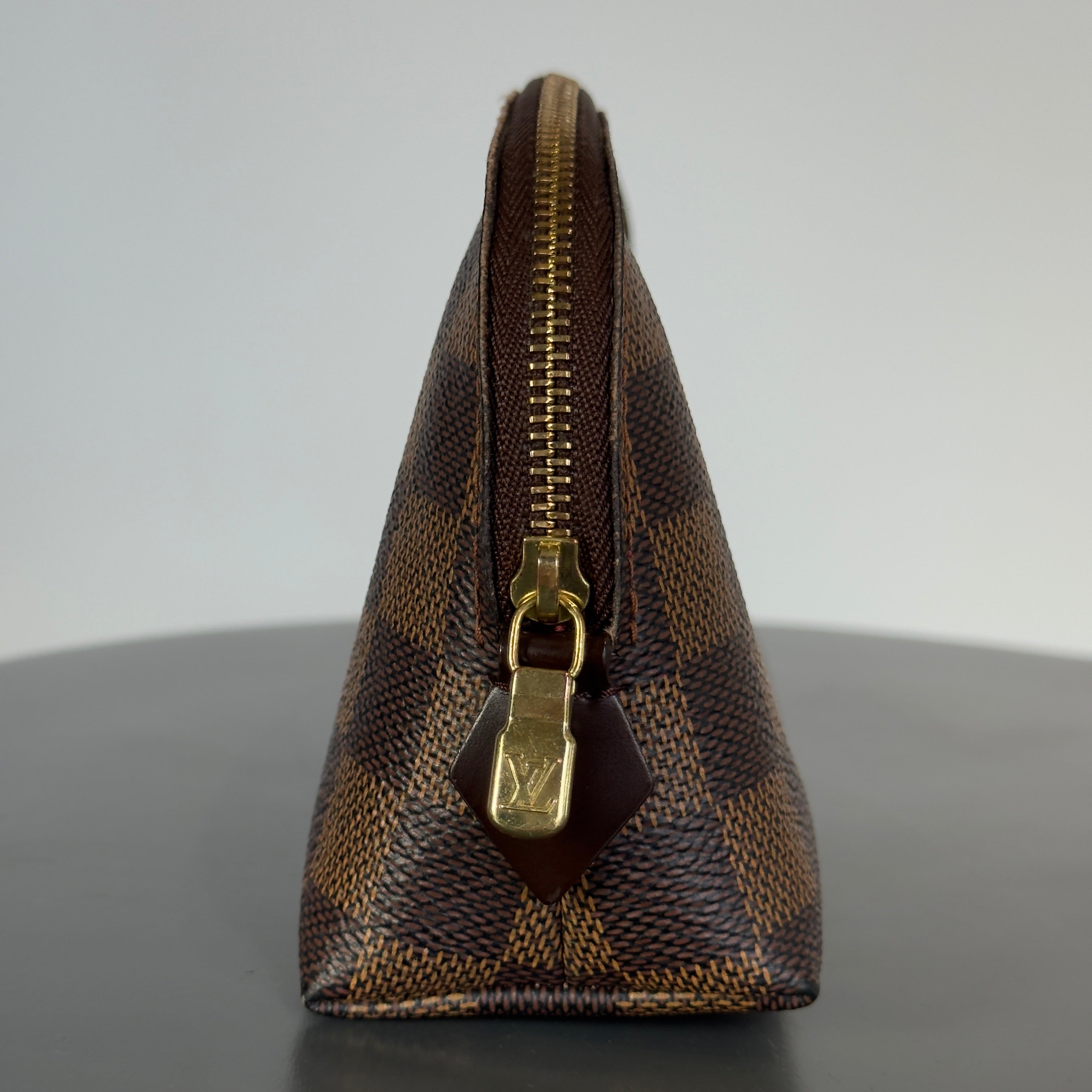 Louis Vuitton Damier Cosmetic Pochette - Queen May