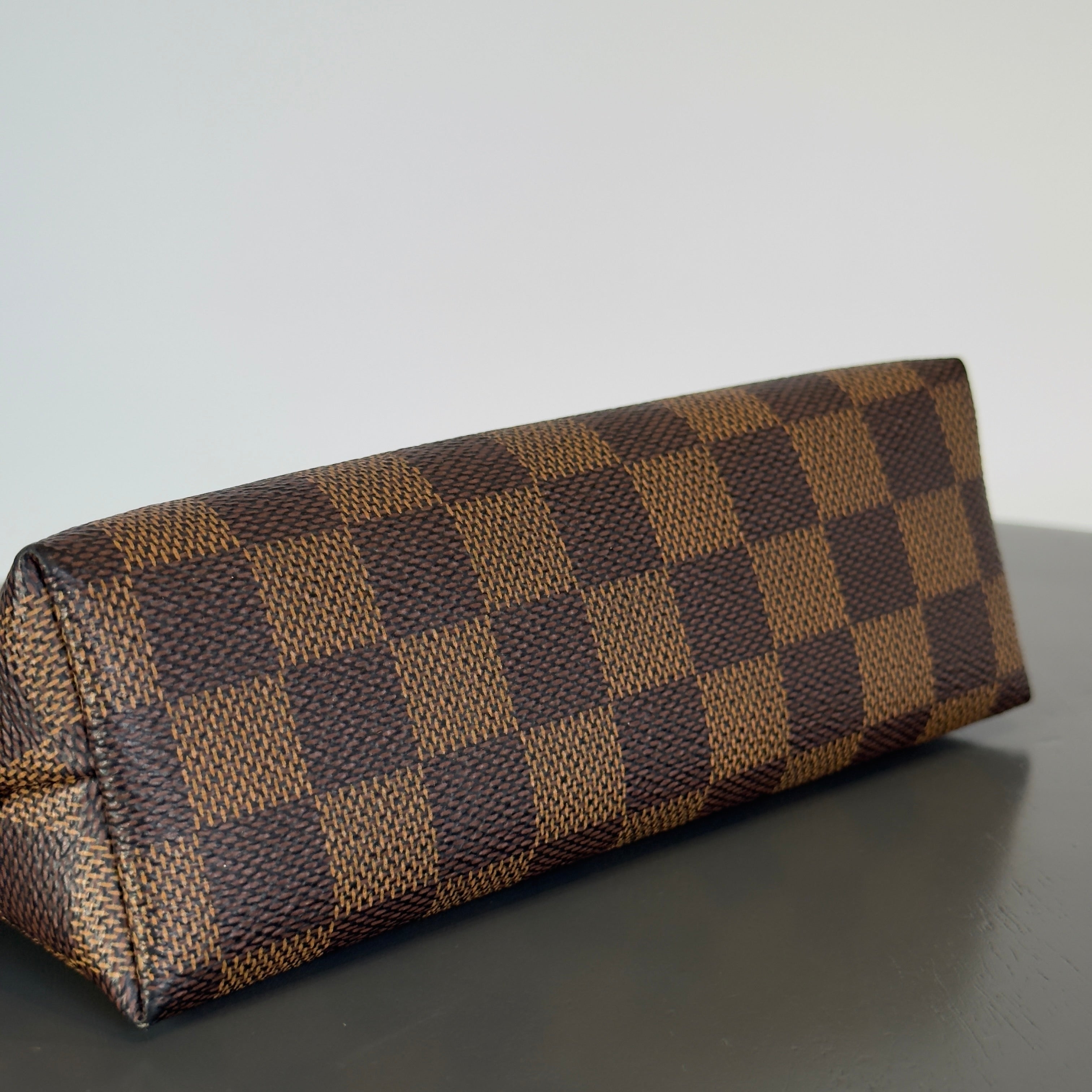 Louis Vuitton Damier Cosmetic Pochette - Queen May