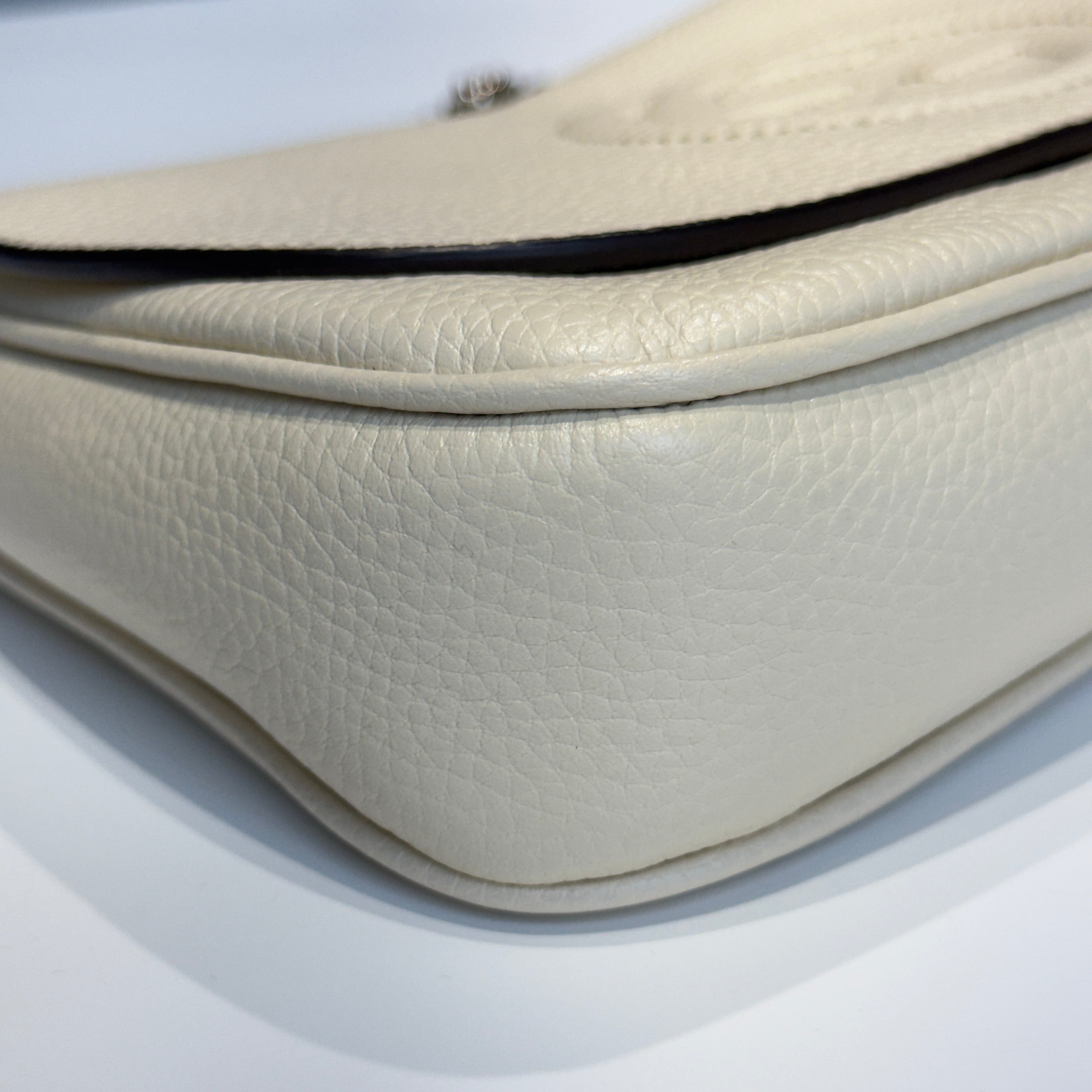 Gucci Interlocking G Soho Medium - Queen May