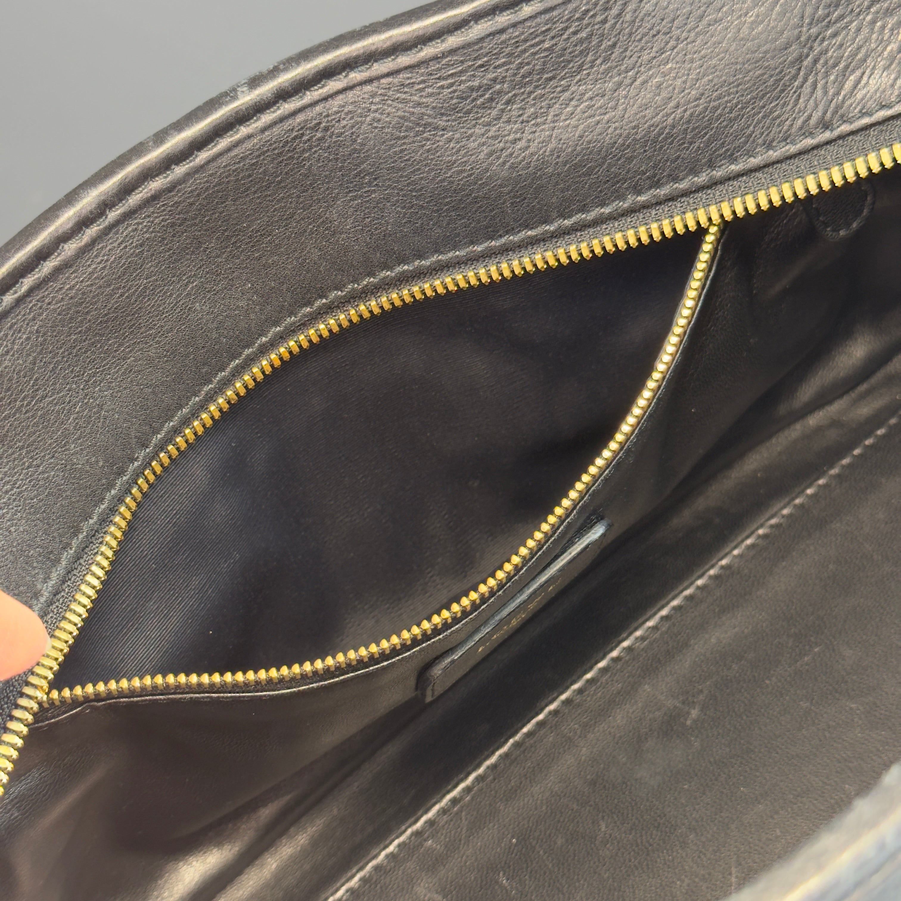 Loewe Leather Amazona 28 - Queen May