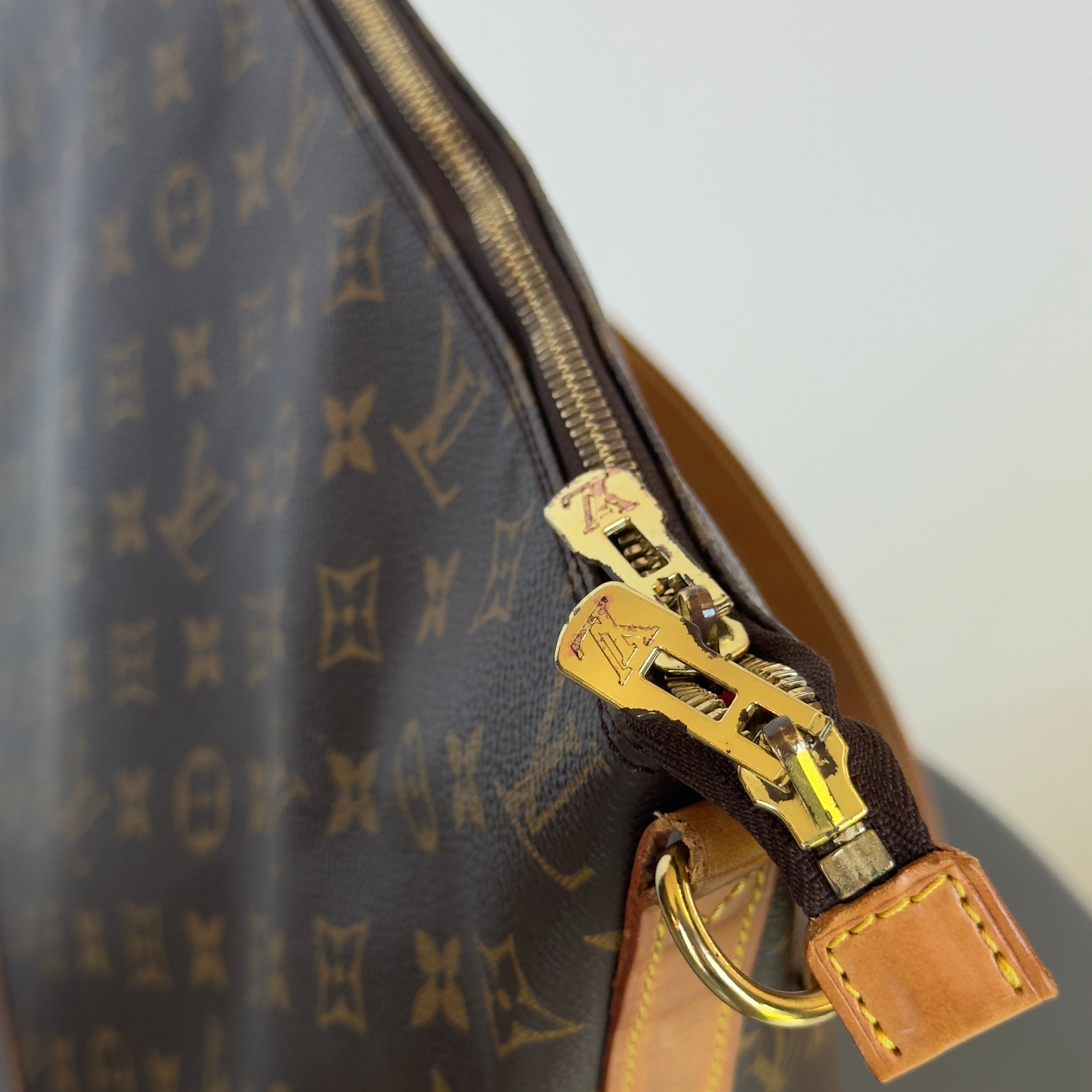 Louis Vuitton Monogram Sharon Stone Amfar - Queen May