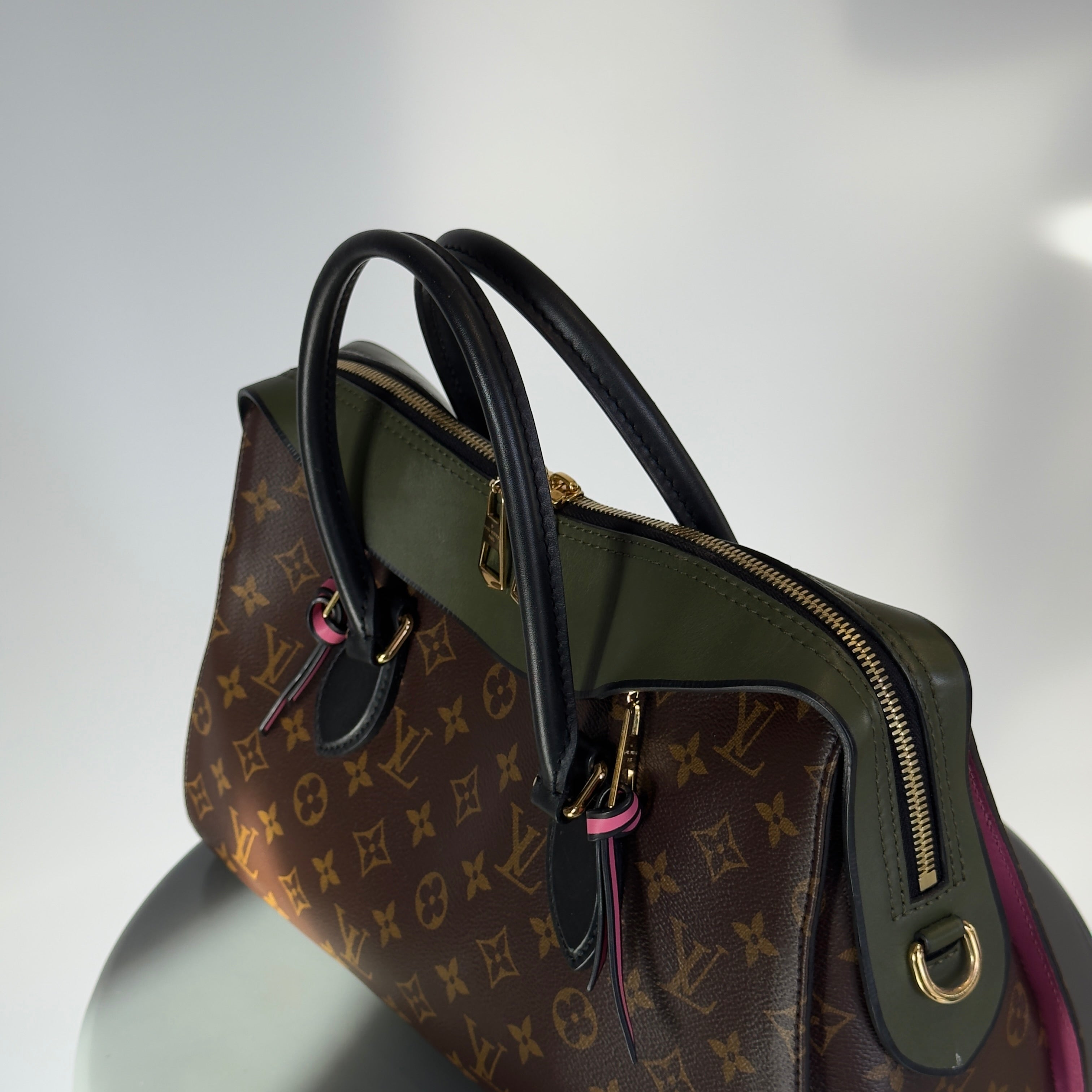 Louis Vuitton Monogram Tuileries - Queen May