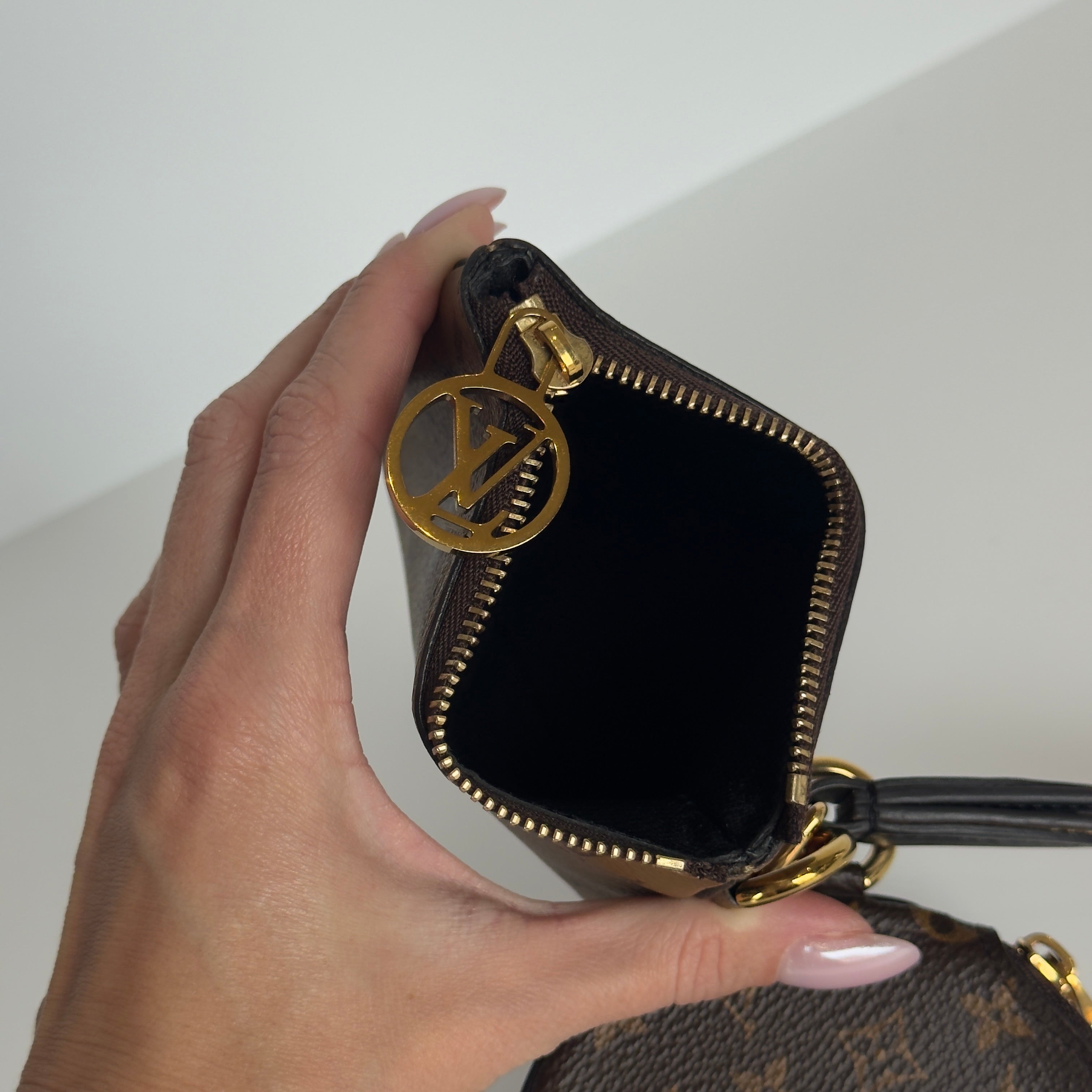 Louis Vuitton Reverse Monogram Trio Pouch - Queen May