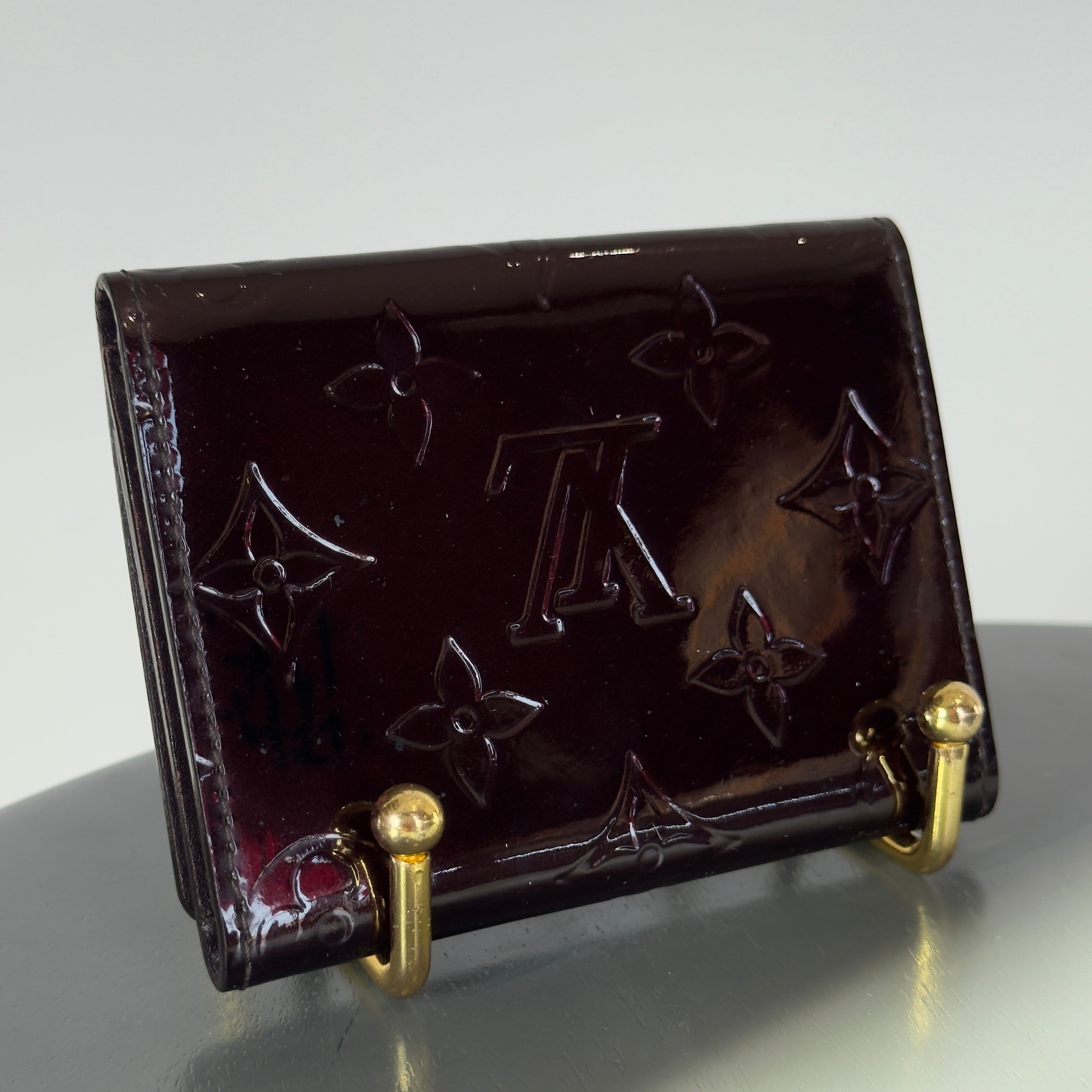 Louis Vuitton Vernis Card Holder Amarante - Queen May
