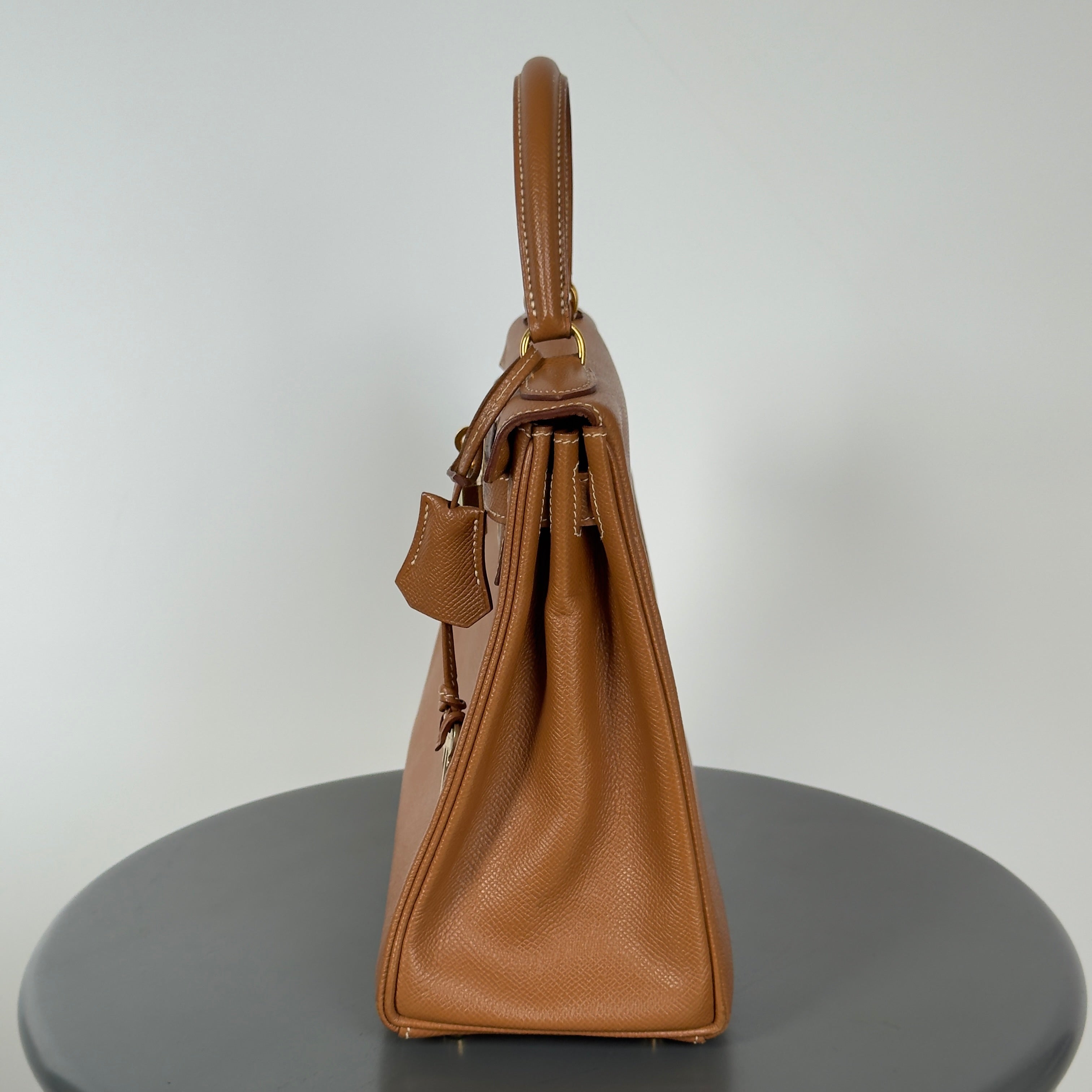 Hermes Courchevel Kelly 28 Gold with Gold Hardware 1999 - Queen May
