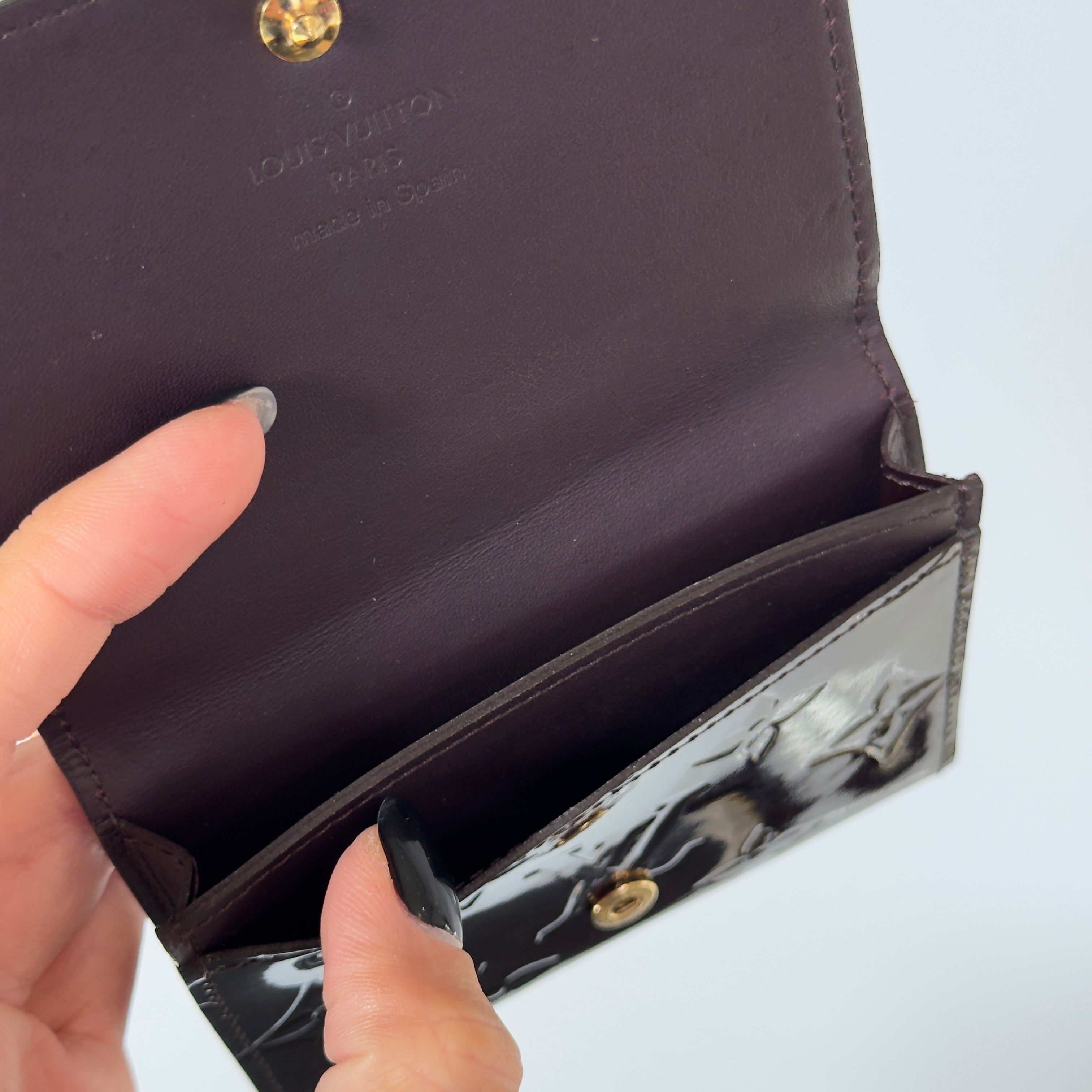 Louis Vuitton Vernis Card Holder Amarante - Queen May