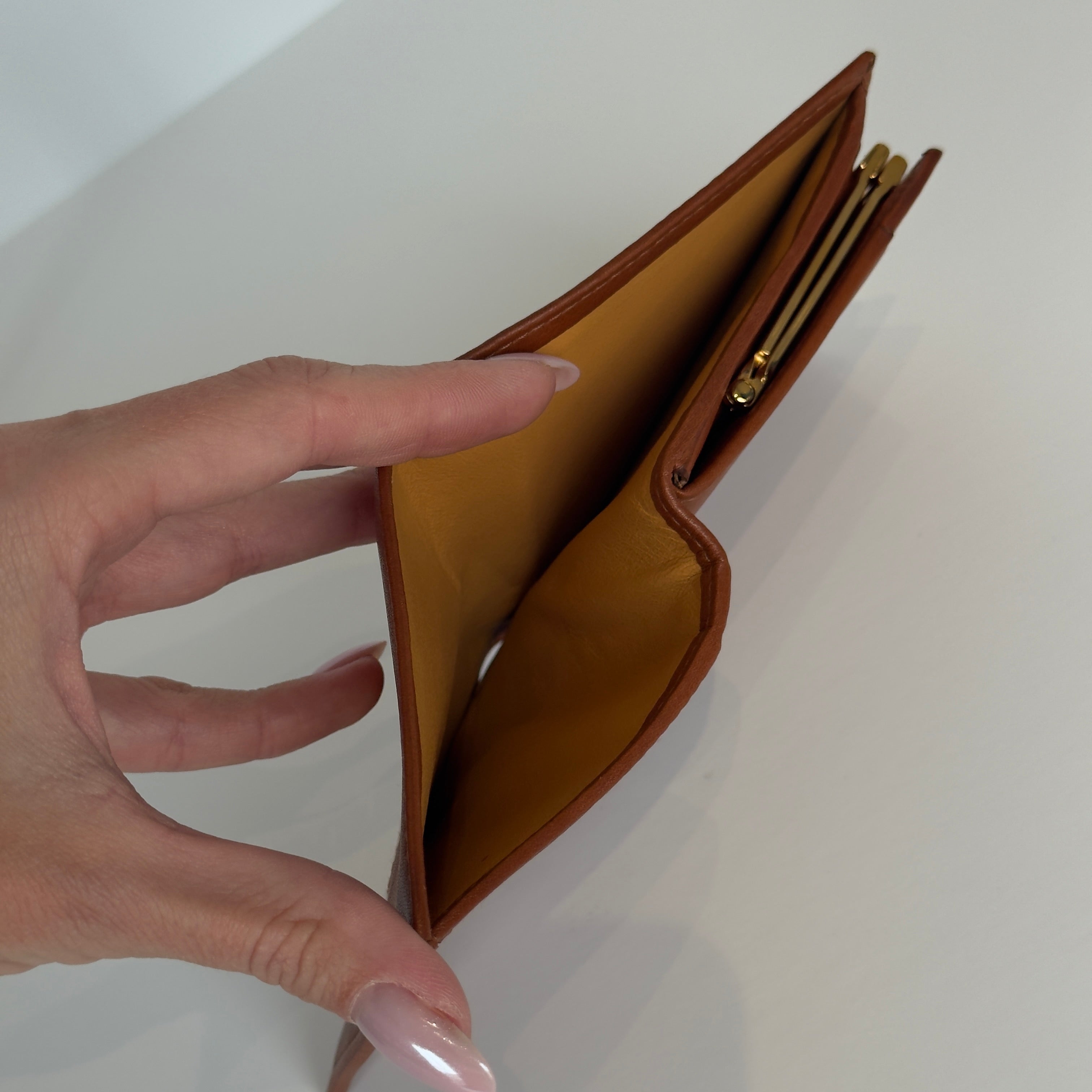 Rare Vintage Gucci Horseshoe Kisslock Wallet - Queen May