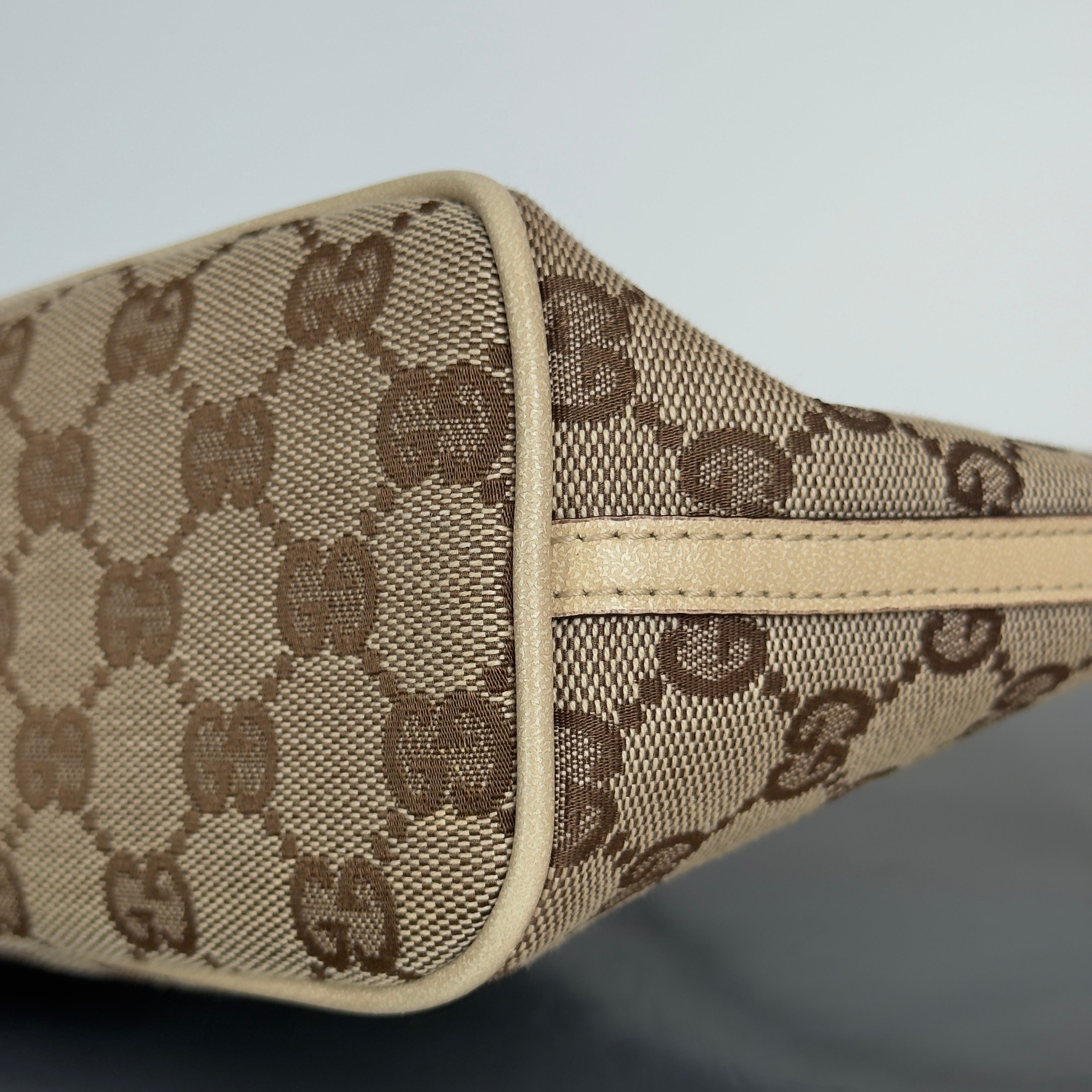 Gucci GG Boat Pochette - Queen May