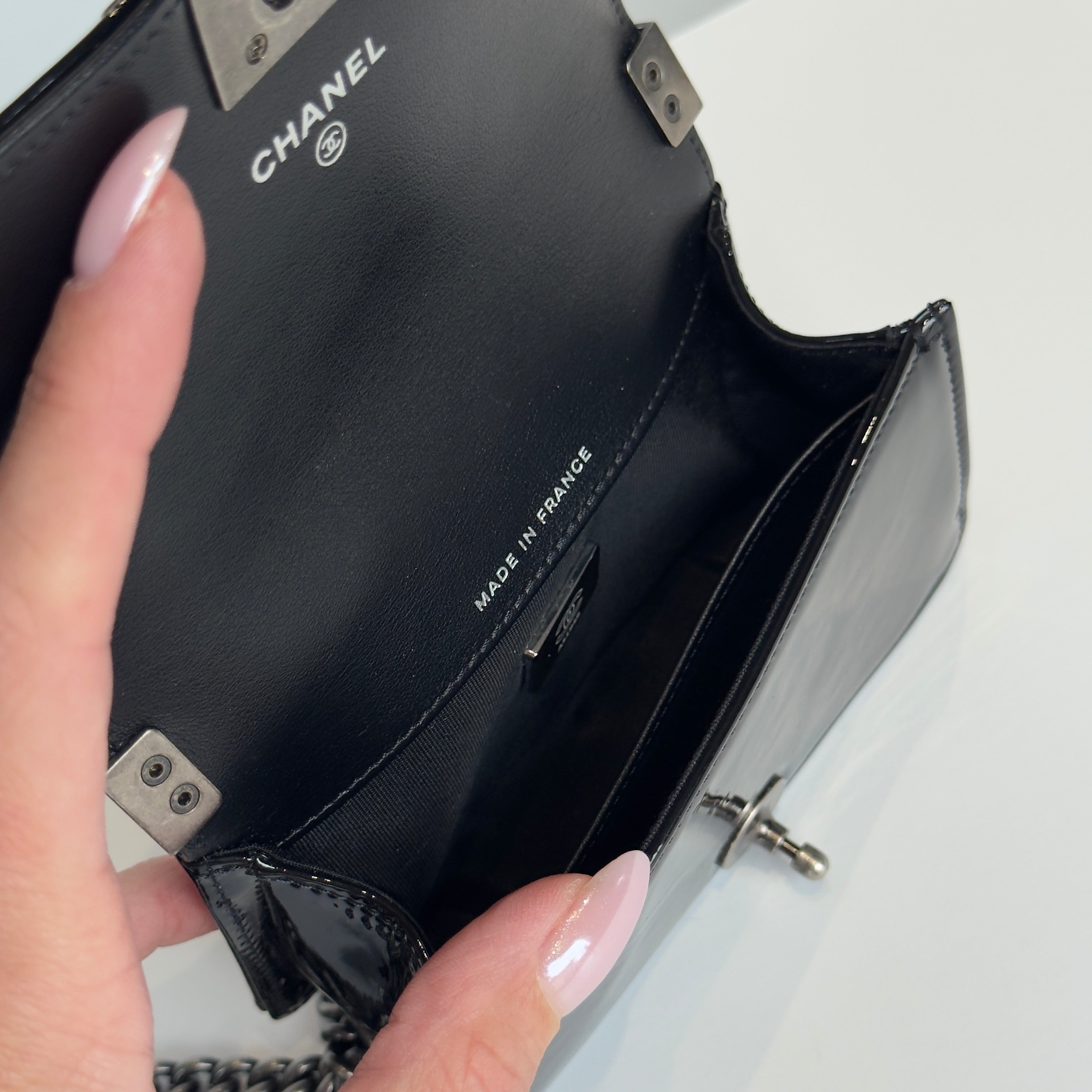 Chanel Success Story Collectors Set Paris 31 Rue Cambon Metiers D'Art 2020 - Queen May