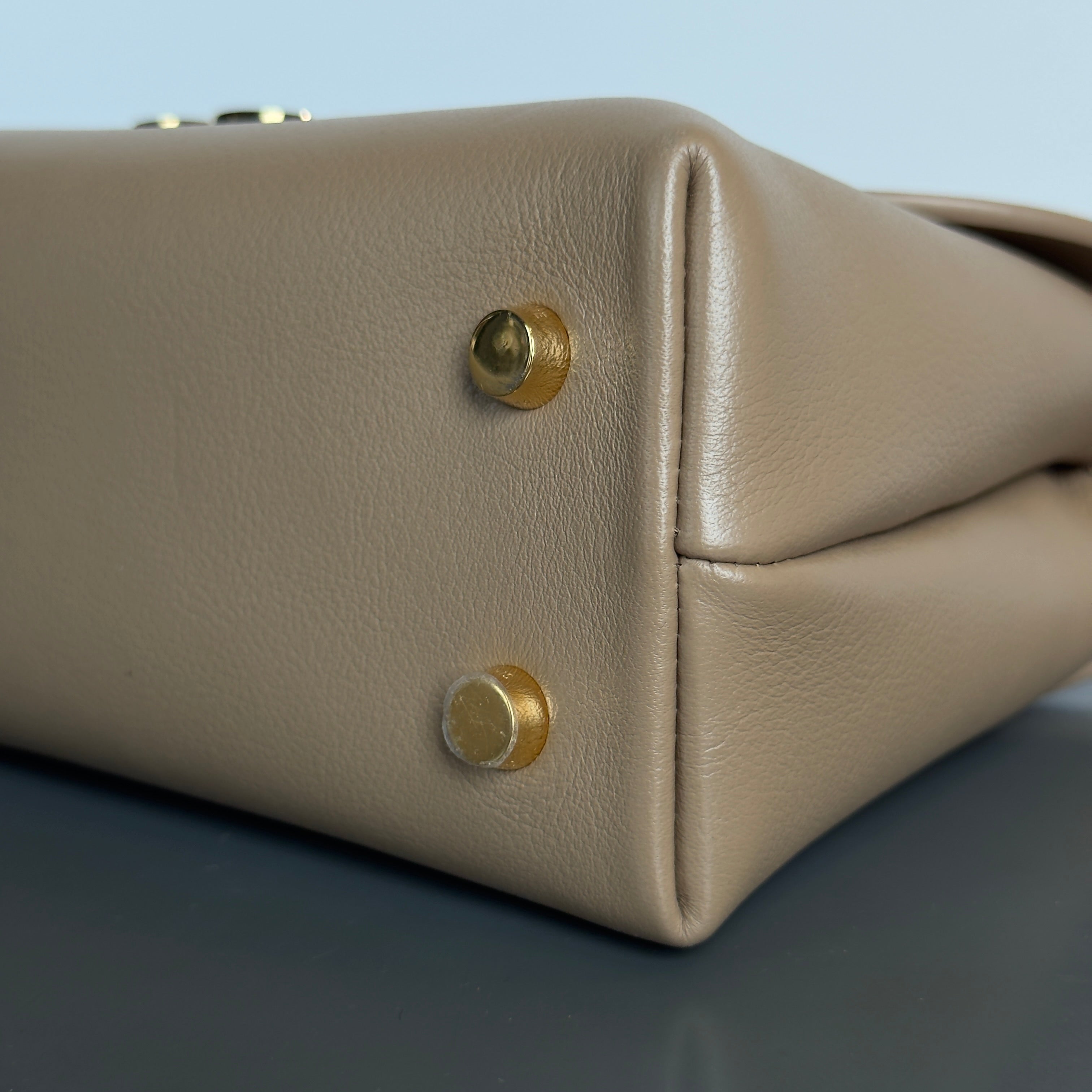 Celine Triomphe Nino Teen - Queen May