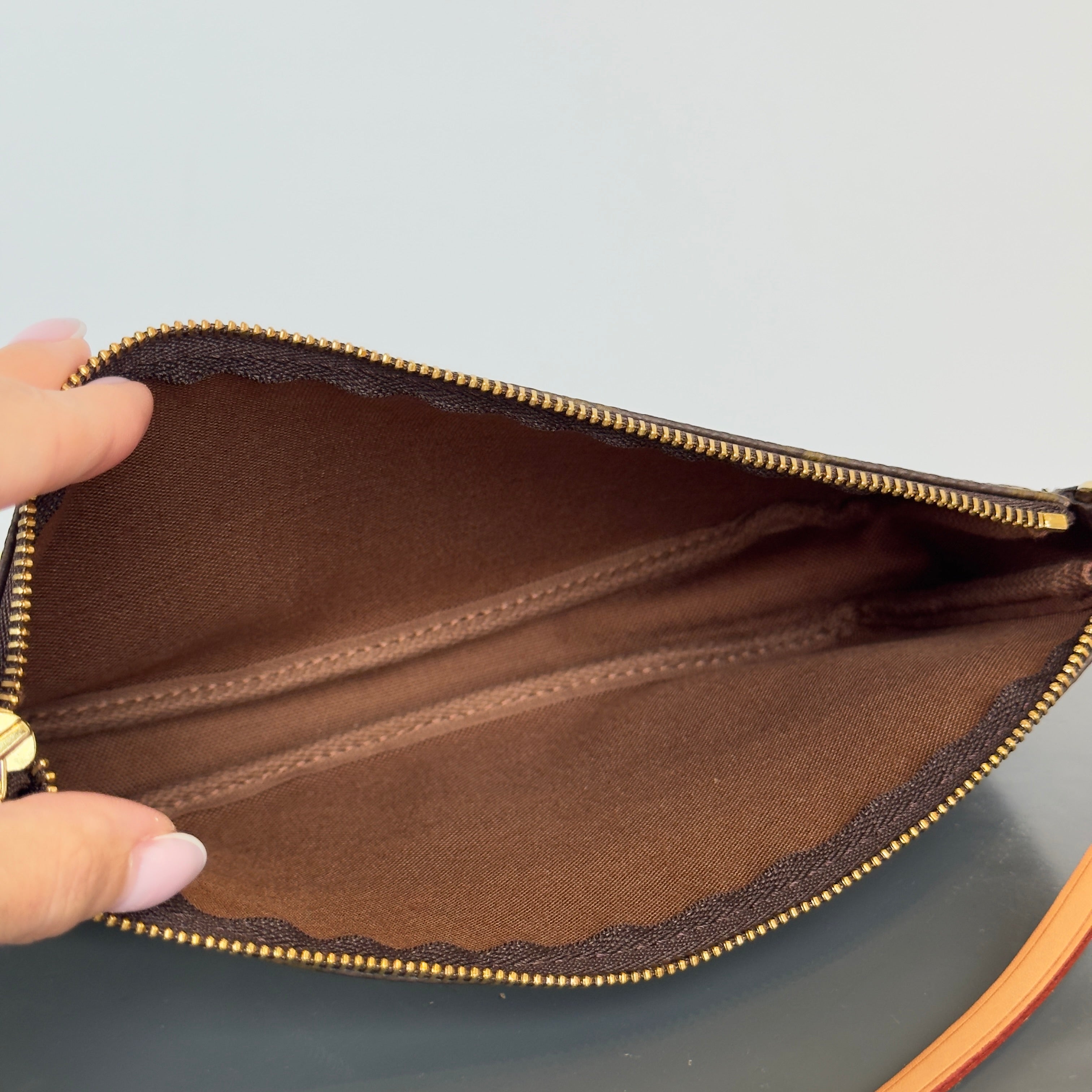 Louis Vuitton Monogram Pochette - Queen May