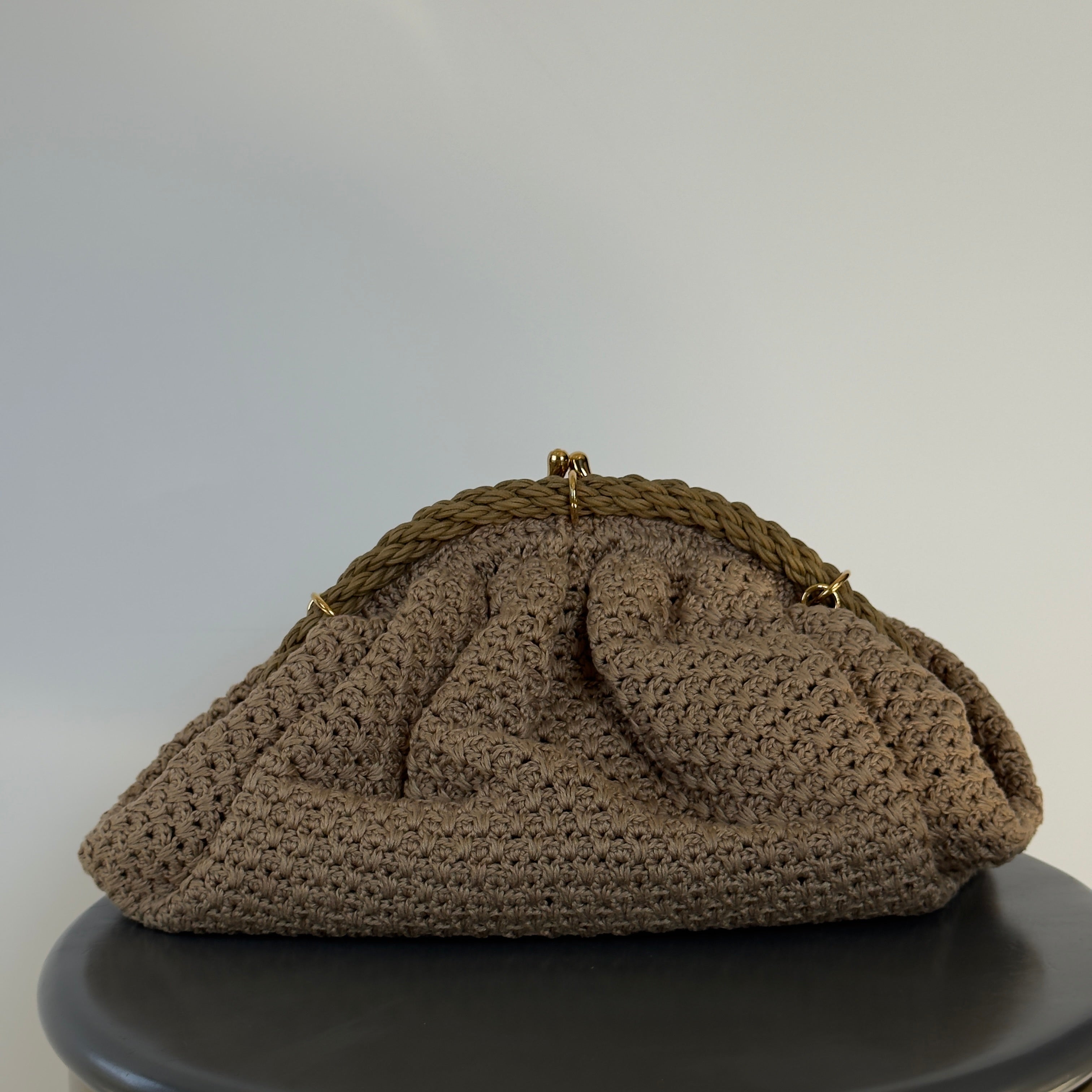 Fendi Intreccio Macrame Braided Shell Clutch With Fendi Strap - Queen May