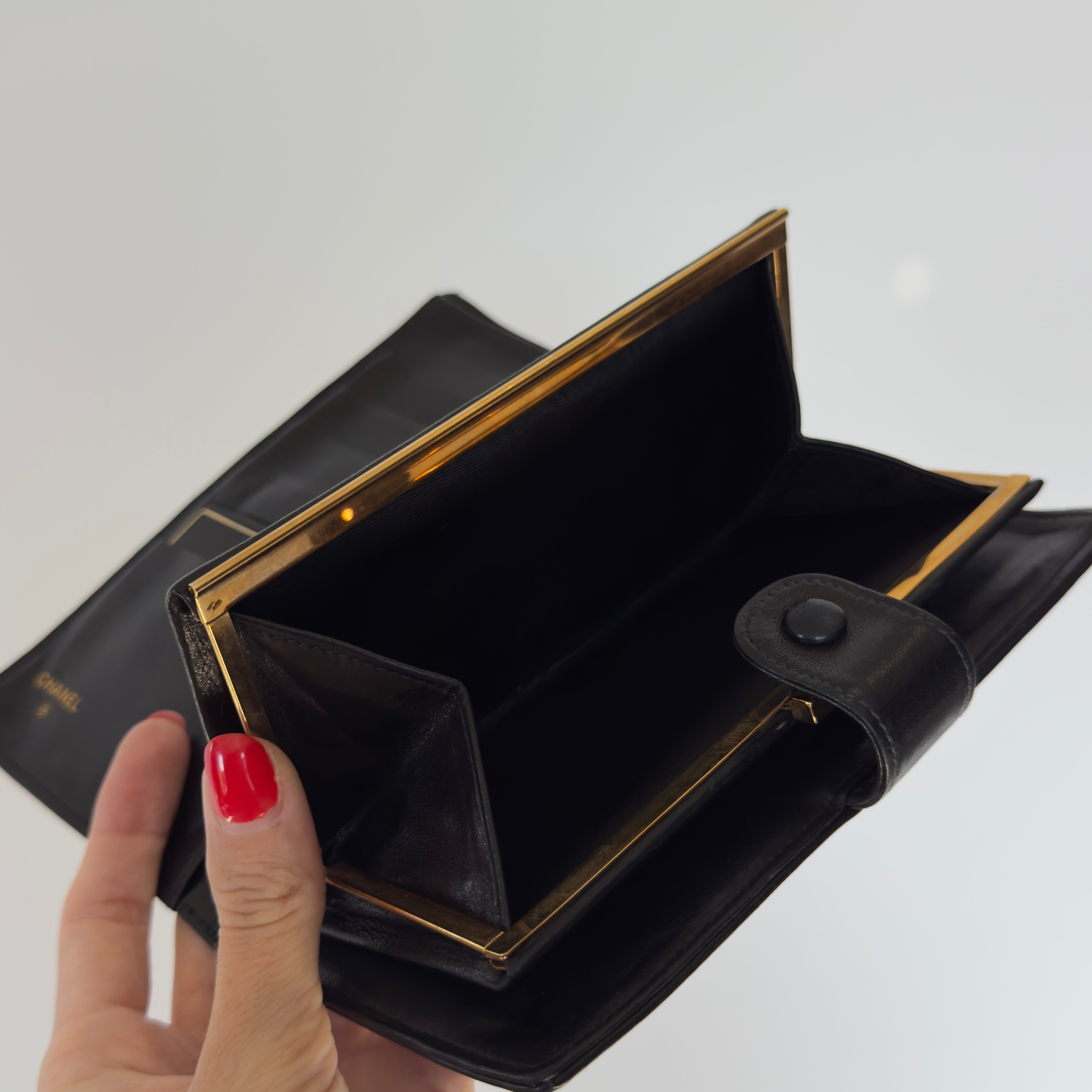 Vintage Chanel Lambskin Wallet - Queen May