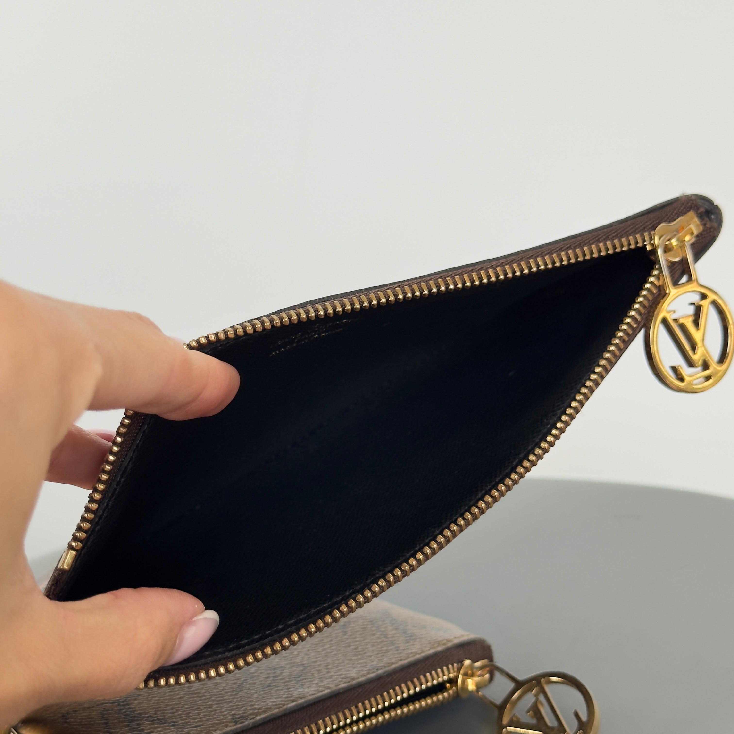 Louis Vuitton Trio Pouch Set Giant - Queen May