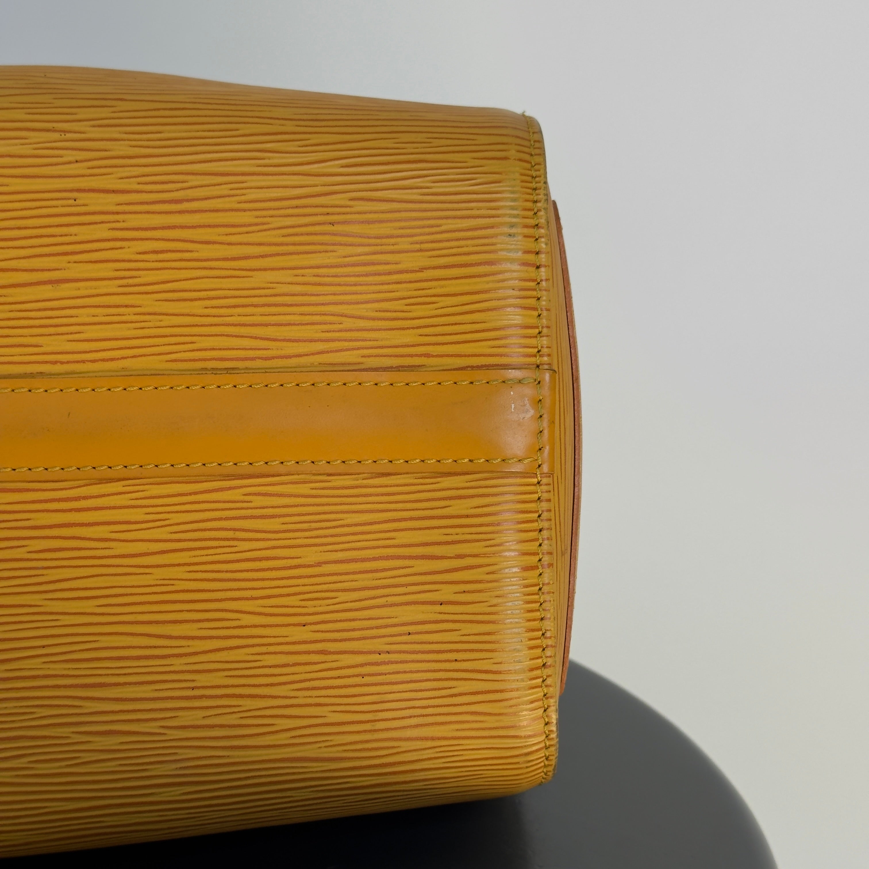 Louis Vuitton Epi Leather Speedy 25 Yellow - Queen May