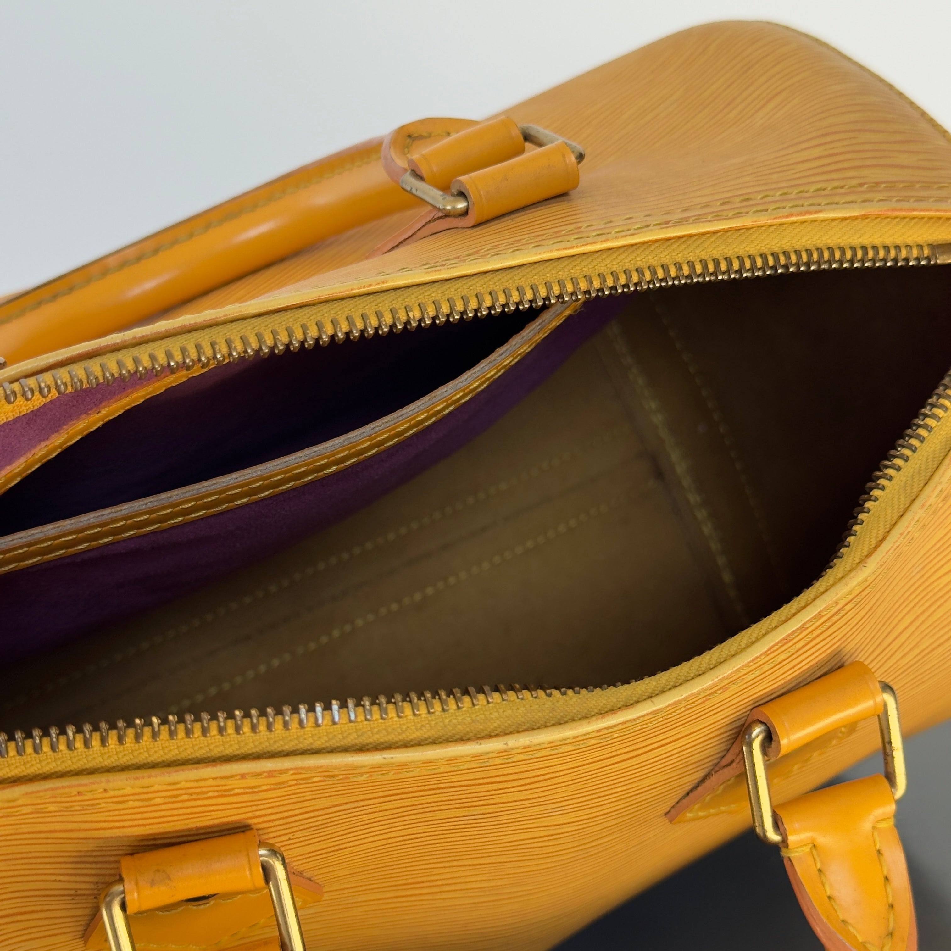 Louis Vuitton Epi Leather Speedy 25 Yellow - Queen May