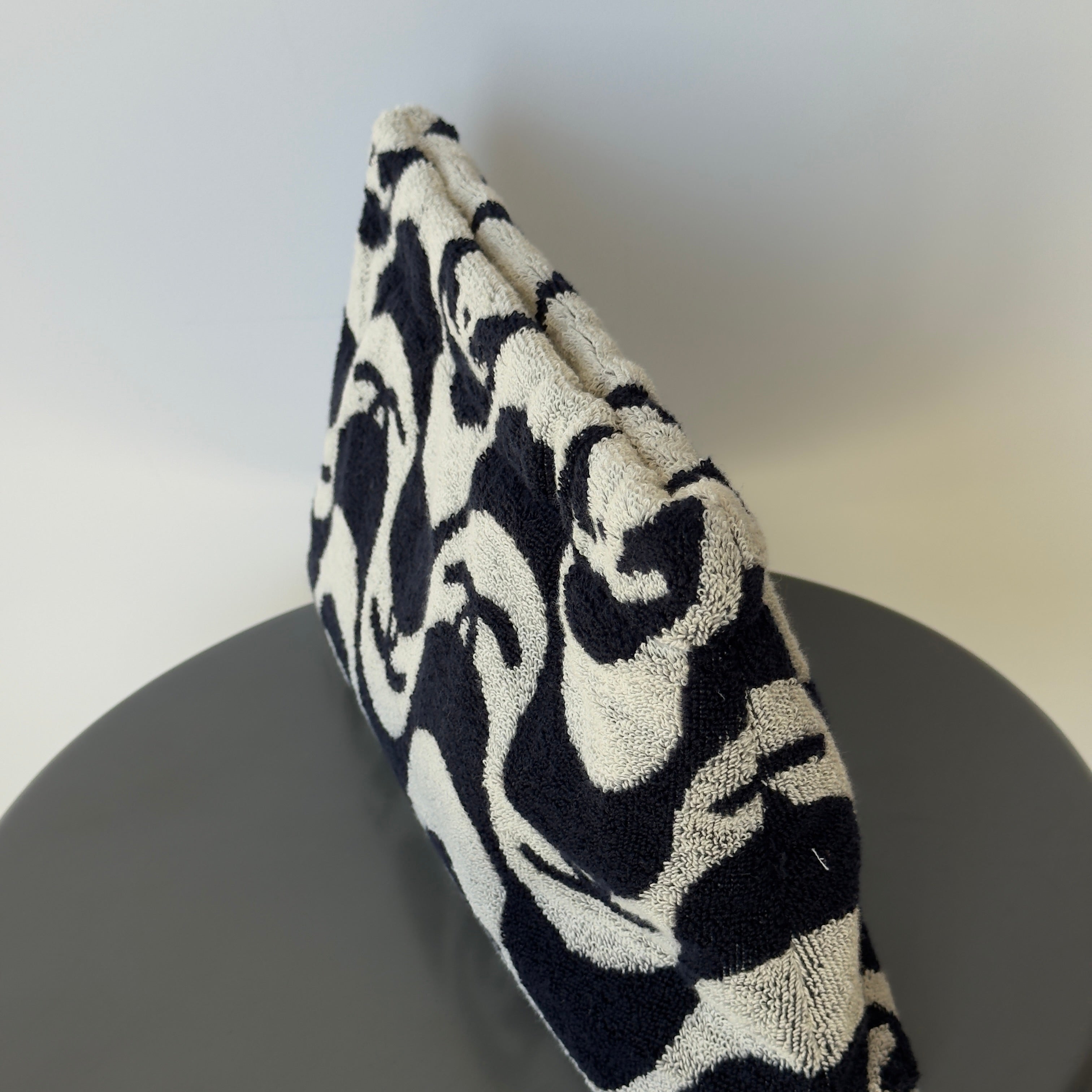 Lady Cuir x Queen May The CC Wave Clutch Blue and Navy - Queen May