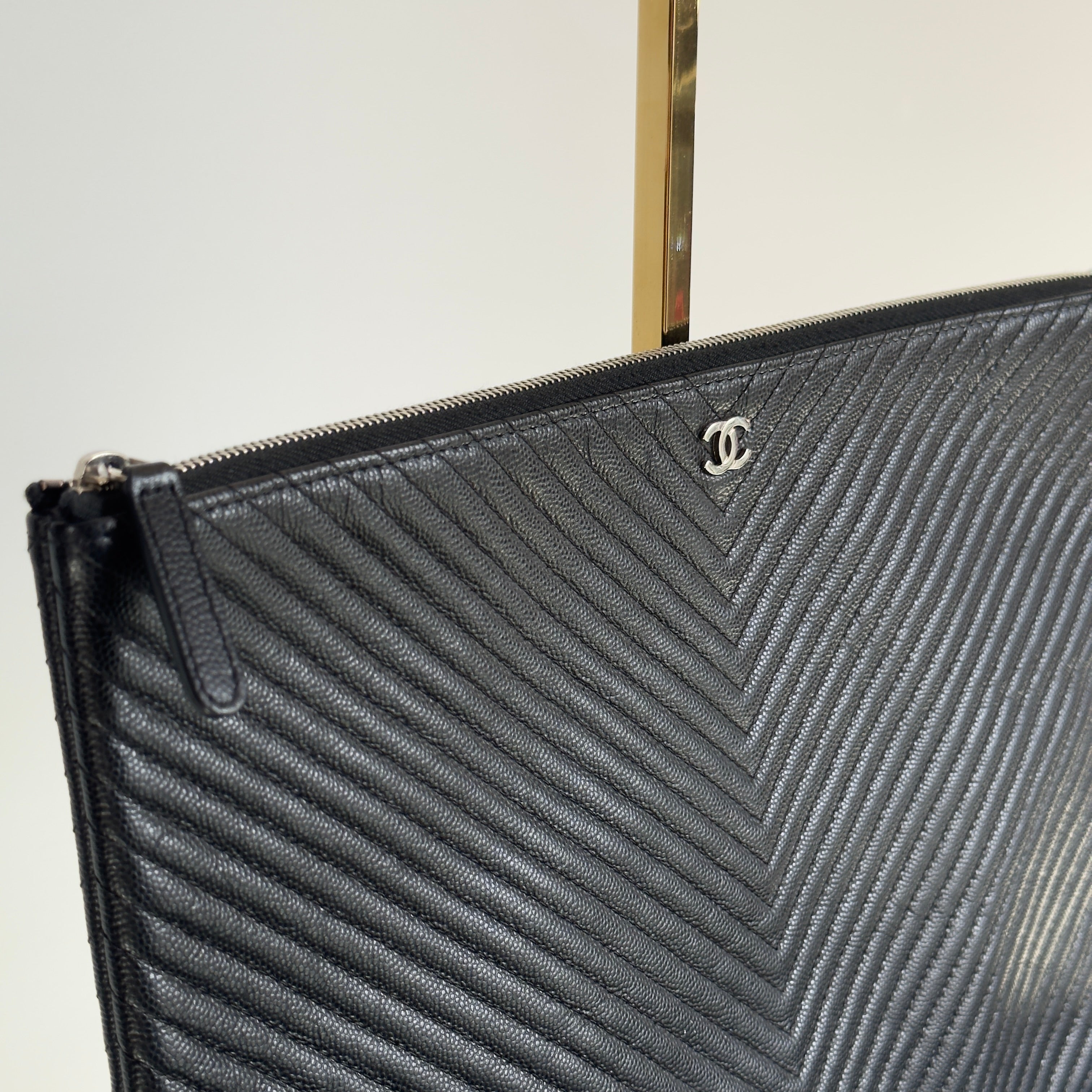 Chanel Caviar O-Case Chevron - Queen May