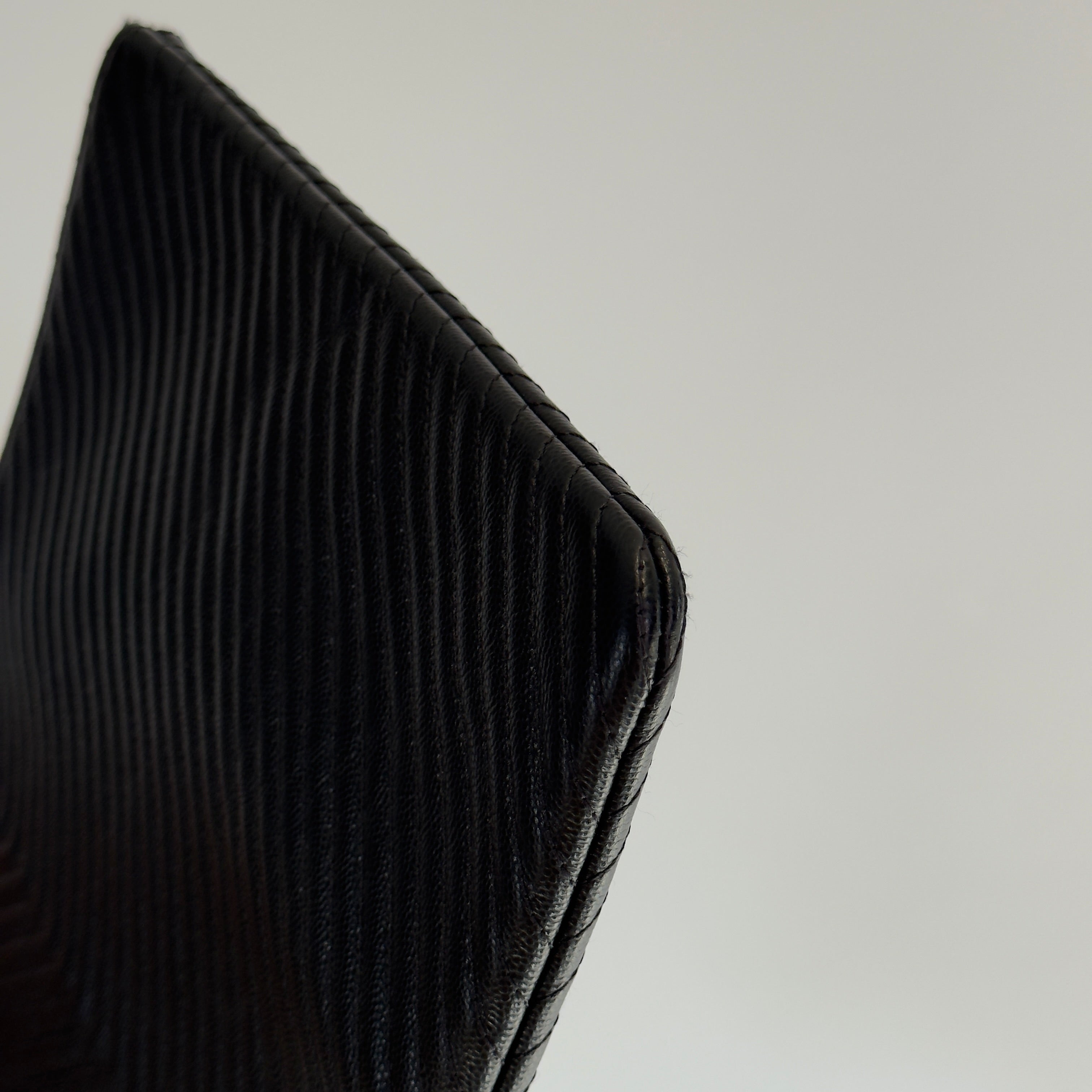 Chanel Caviar O-Case Chevron - Queen May