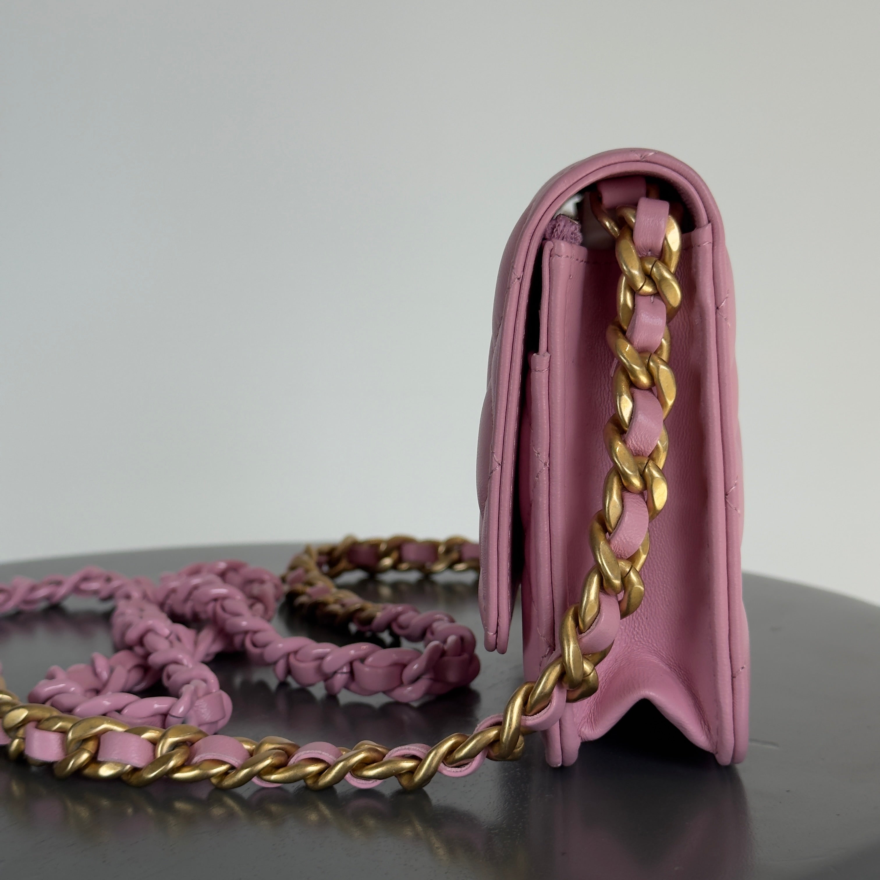 Chanel Candy Wallet on Chain - Queen May