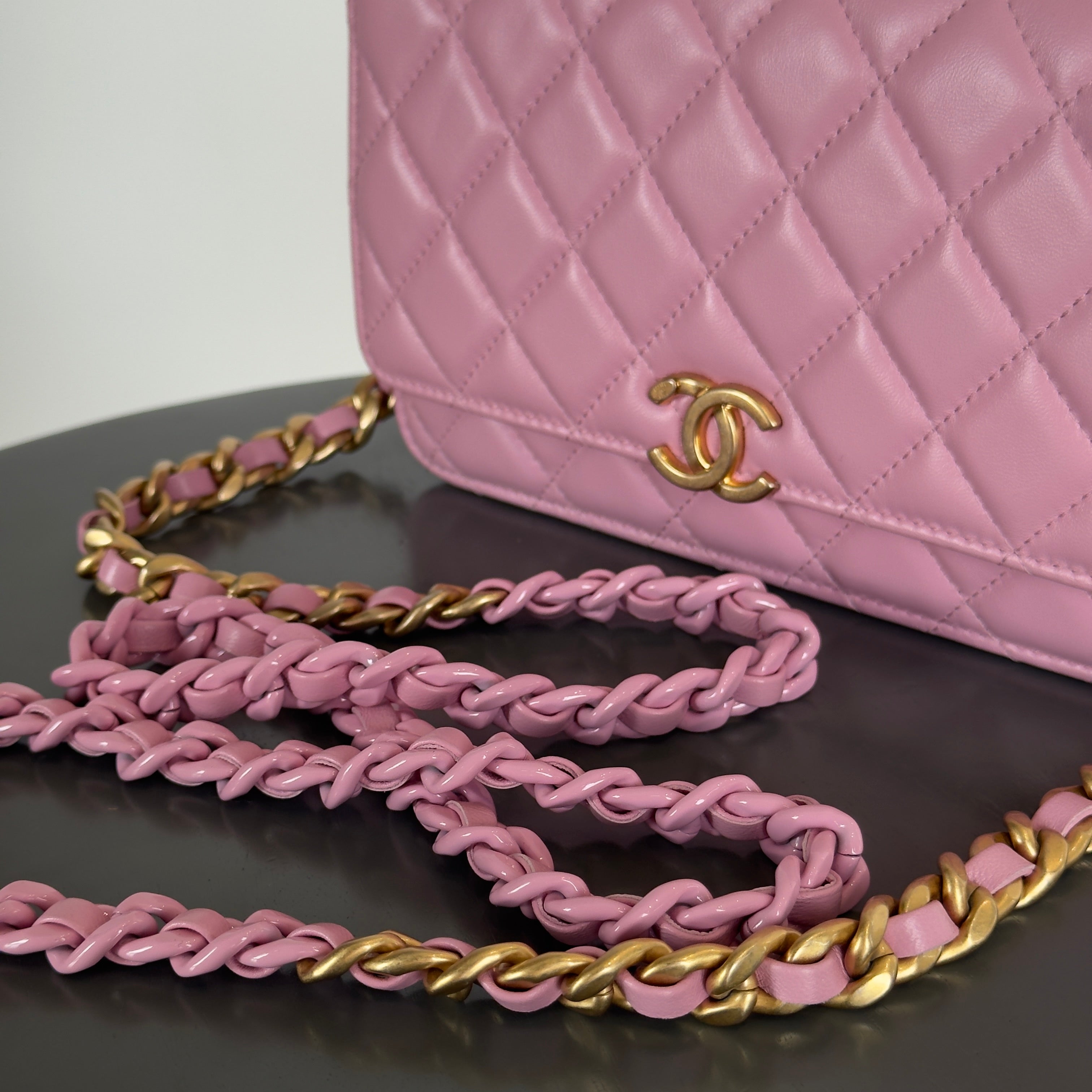 Chanel Candy Wallet on Chain - Queen May