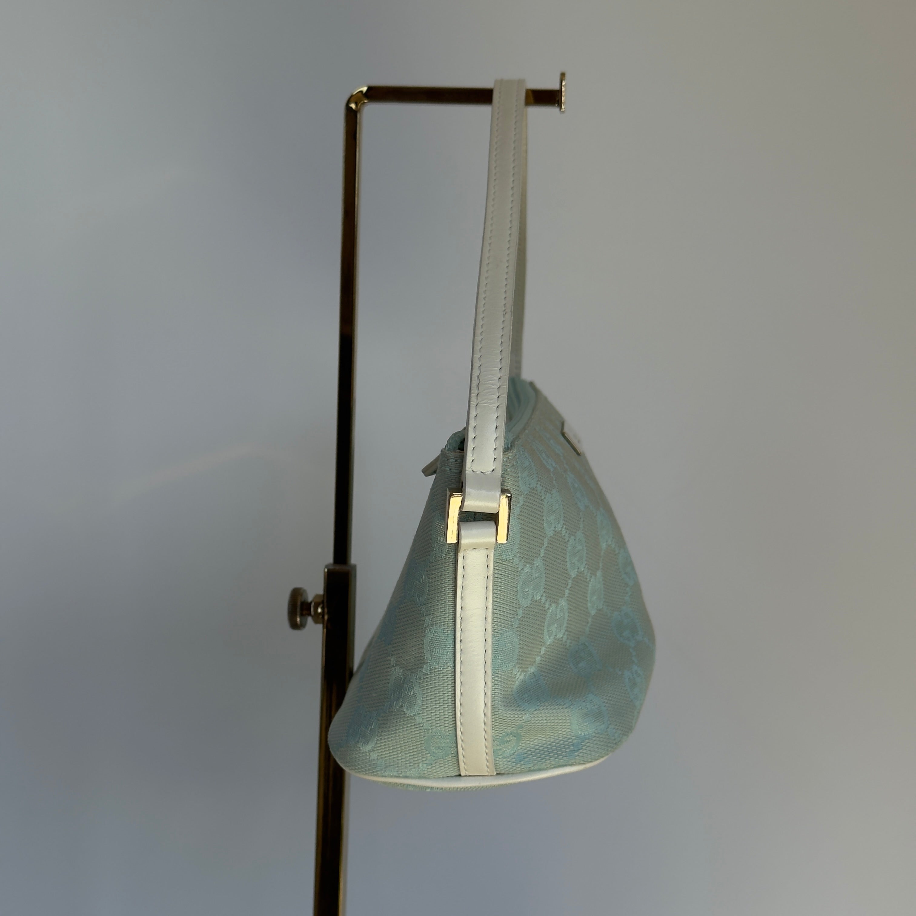 Gucci Boat Pochette Blue - Queen May